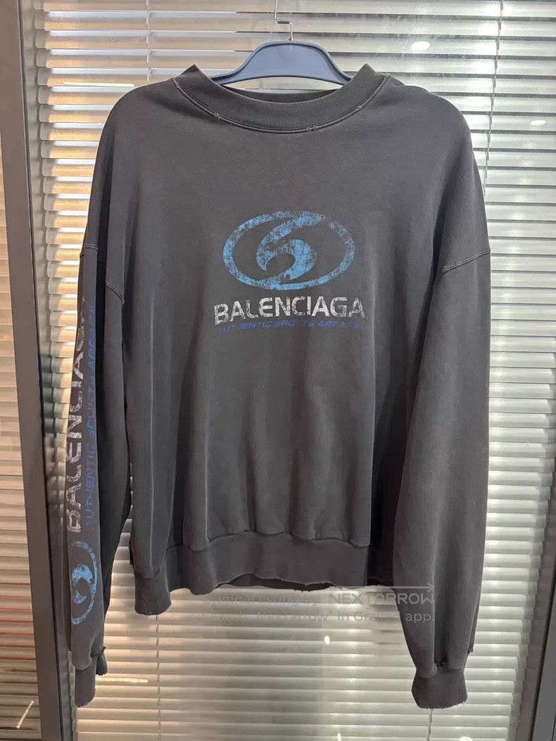 Balenciaga Balenciaga Logo Printed Round Neck Long Sleeve Sweatshirt Size US M / EU 48-50 / 2 - 2 Thumbnail