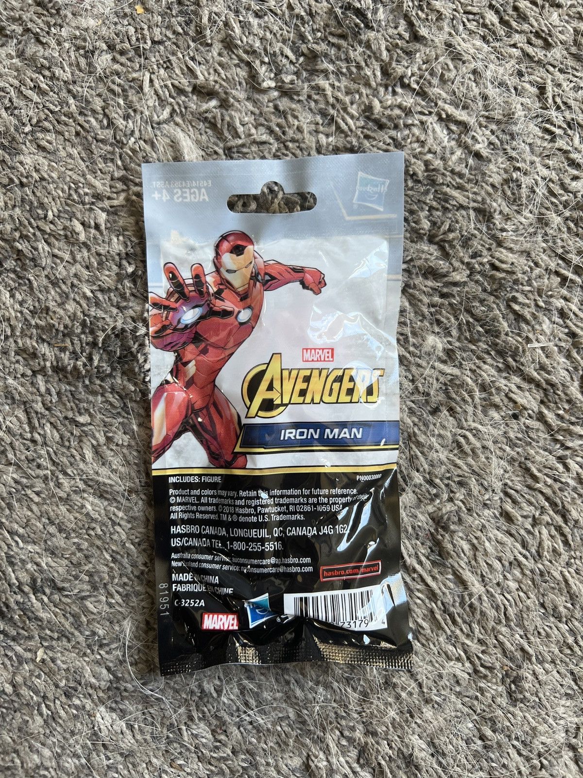 Marvel Comics 2018 Hasbro Marvel Avengers Iron Man Figure Size ONE SIZE - 2 Thumbnail