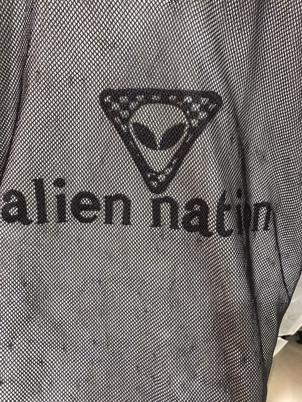 Alien Workshop × Vintage Alien Nation Tee Size US XL / EU 56 / 4 - 3 Thumbnail
