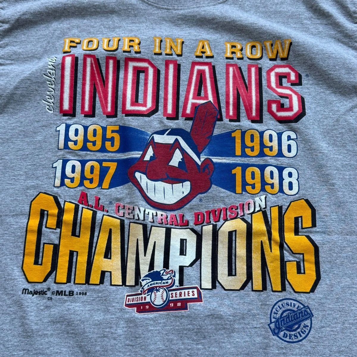 Vintage vintage 98 cleveland indians central division champs tee Size US L / EU 52-54 / 3 - 3 Thumbnail