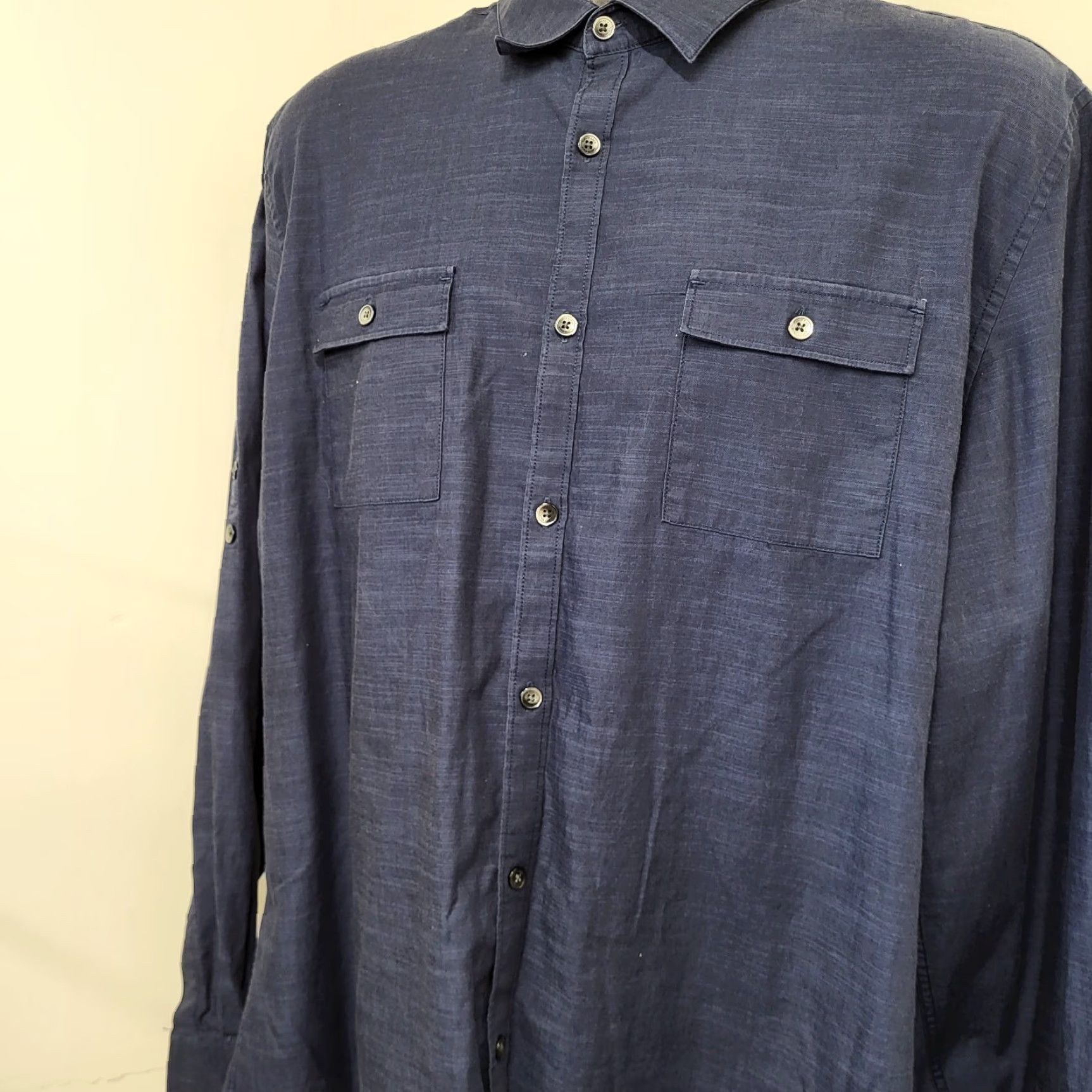 Calvin Klein Calvin Klein Shirt Men’s XL/TG Blue Slim Fit Two Front Pocket Button-Down 90s City Classic Designer Size US XL / EU 56 / 4 - 2 Thumbnail