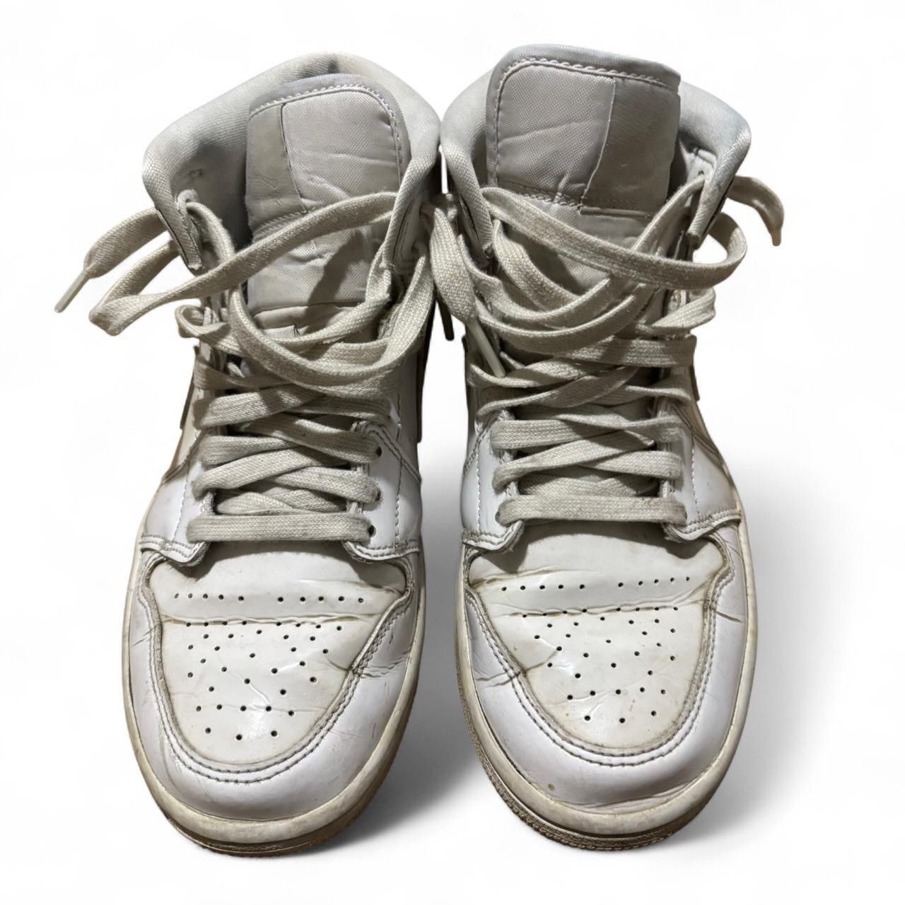 Nike Nike Air Jordan 1 Mid Triple White Patent Leather Sneakers Size US 6.5 / IT 36.5 - 2 Thumbnail