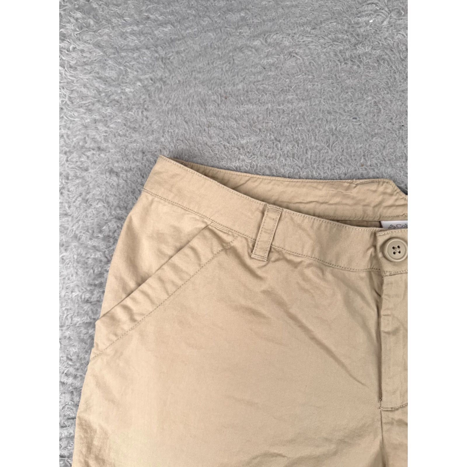 Vintage Columbia Shorts Women 10 Beige Chino 100% Cotton Hiking Camp Pockets 31x4 Casual Activewear Size 32" / US 10 / IT 46 - 4 Thumbnail