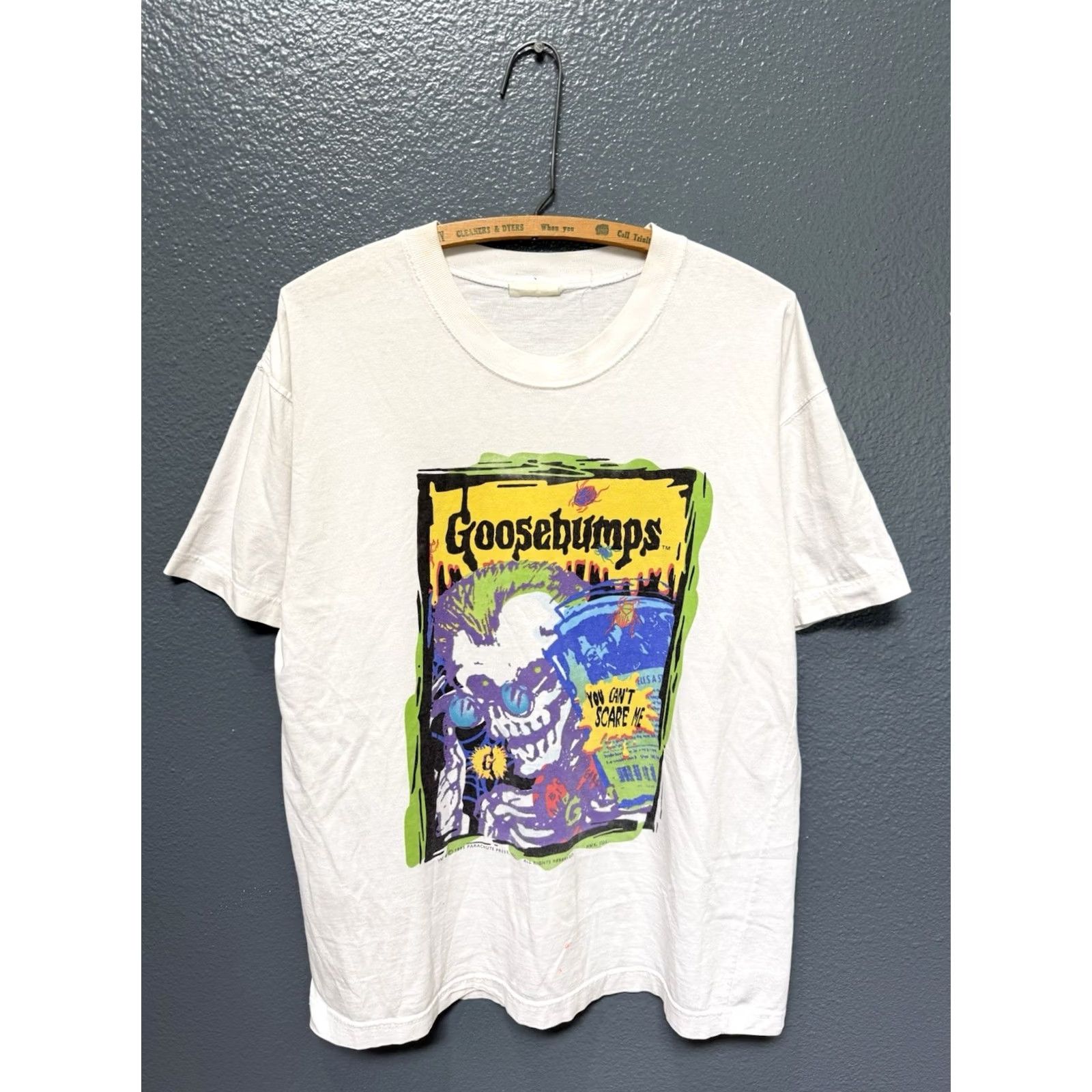 Vintage VINTAGE Goosebumps Graphic White Tee Shirt M Mens 90s 90’s Large ML Men T-Shirt White Goosebumps Graphic 90s Theme Size US M / EU 48-50 / 2 - 3 Thumbnail
