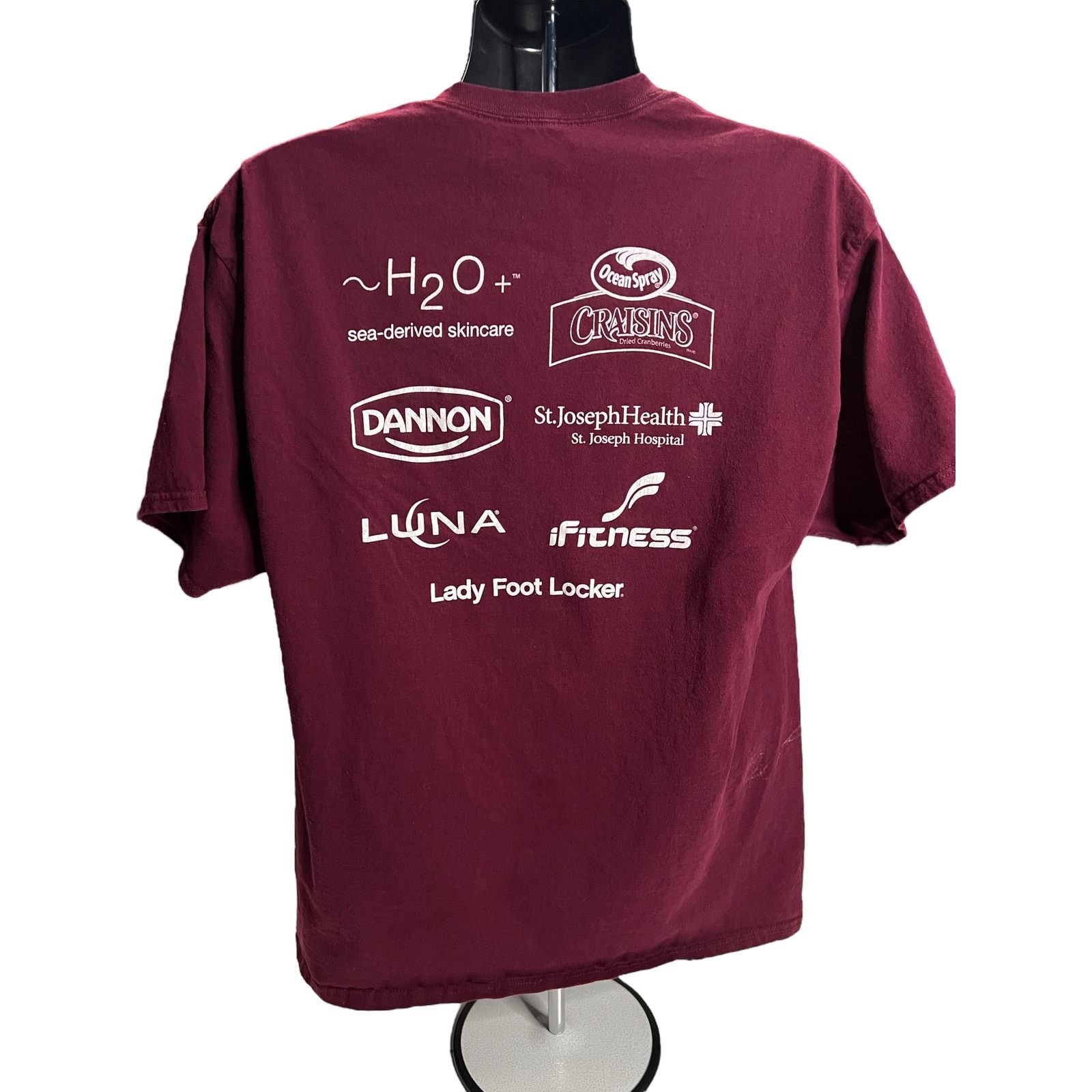 Disney Disneyland Resort Never Land 5K 2013 T-Shirt Captain Hook XL Size US XL / EU 56 / 4 - 3 Thumbnail