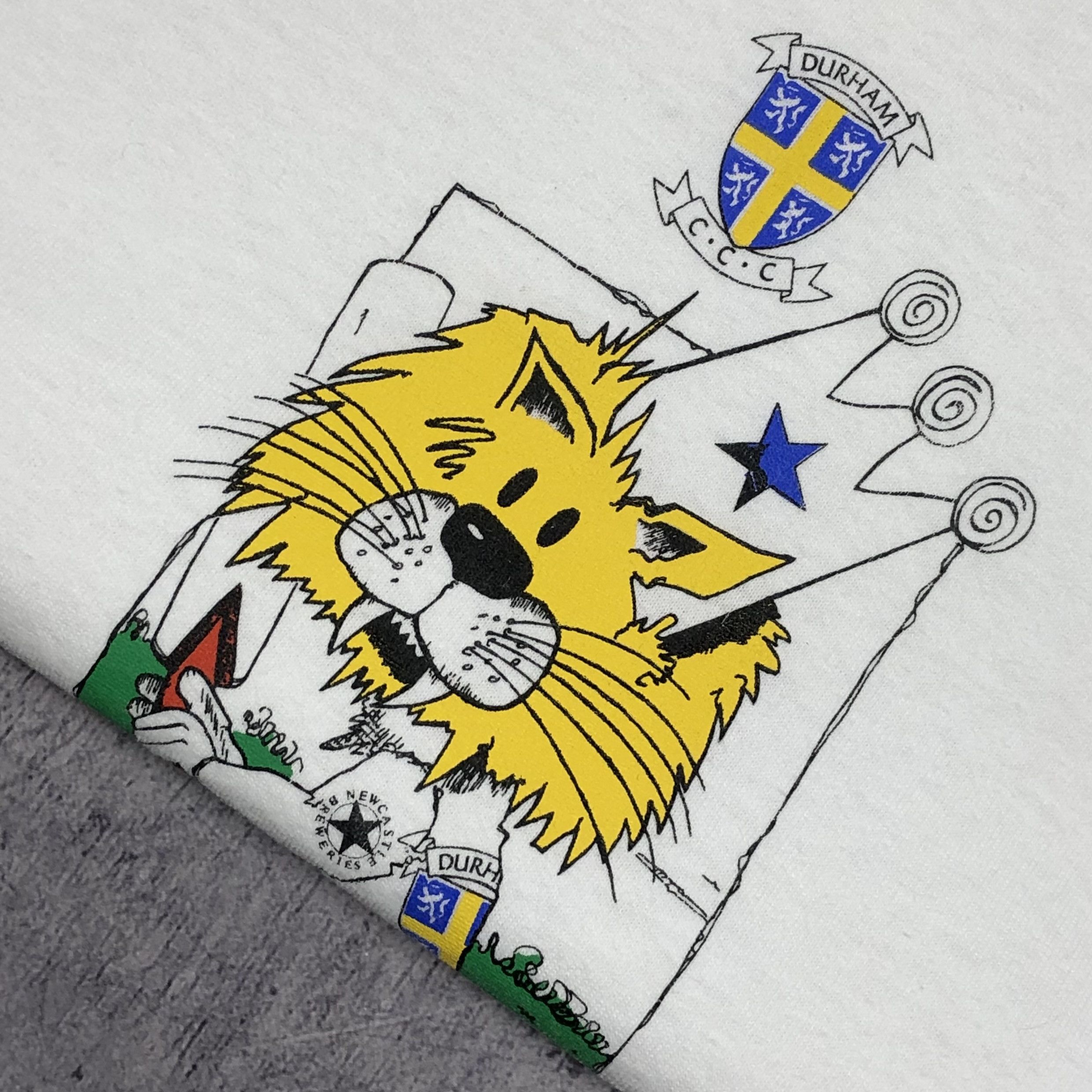Retrofit 90s Newcastle Mascot Lion Durham Cricket Club Tee Size US XL / EU 56 / 4 - 2 Thumbnail