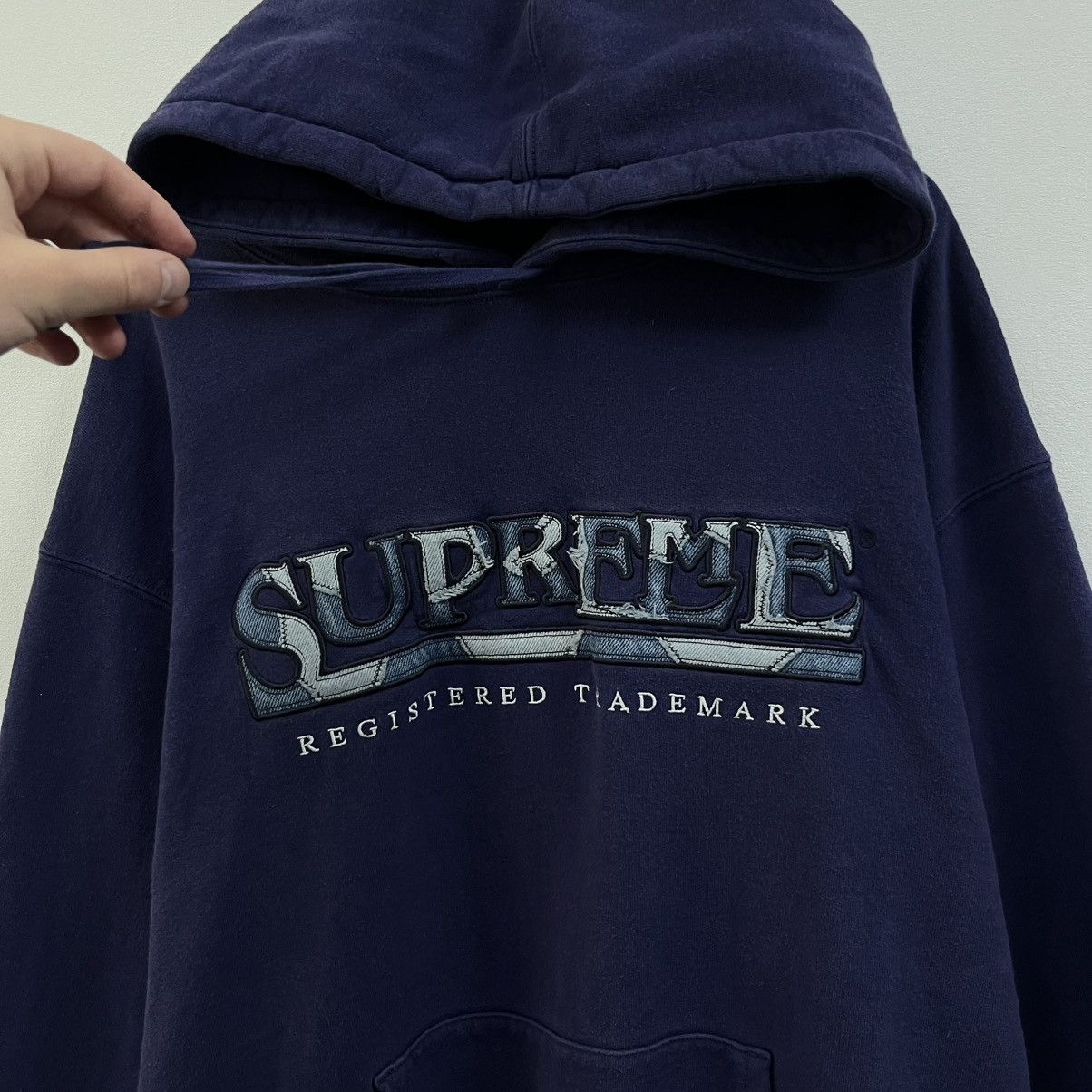 Supreme Supreme Hoodie Big Logo Size US L / EU 52-54 / 3 - 4 Thumbnail