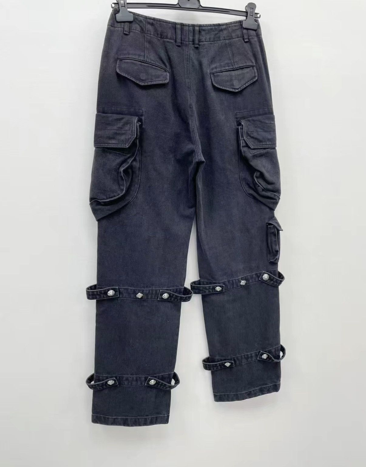 WE11DONE WE11DONE 100% Cotton Relaxed Fit Cargo Jeans J30 Size US 34 / EU 50 - 6 Thumbnail