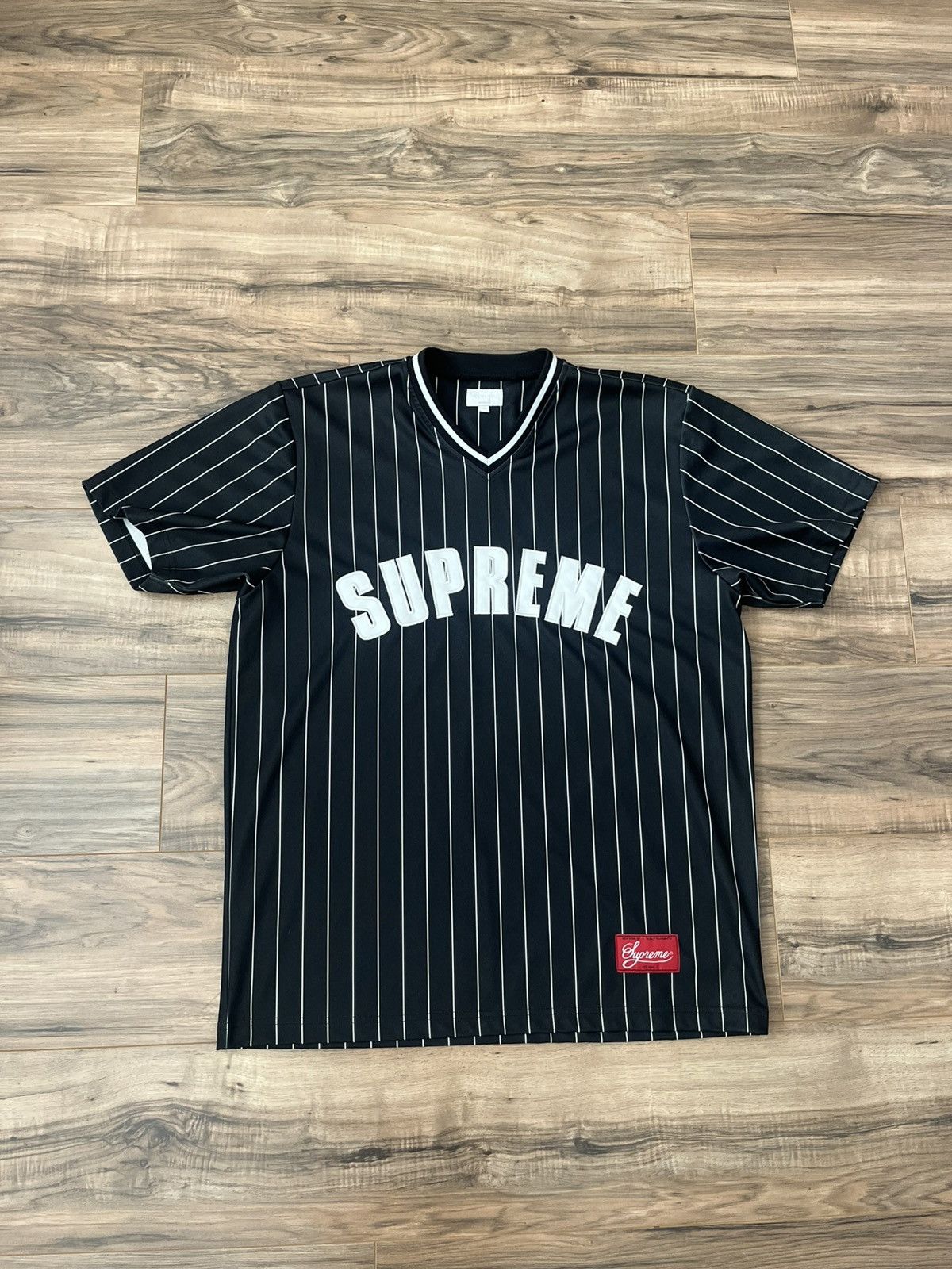 Supreme Supreme Pinstripe Baseball Jersey Size US XL / EU 56 / 4 - 1 Thumbnail