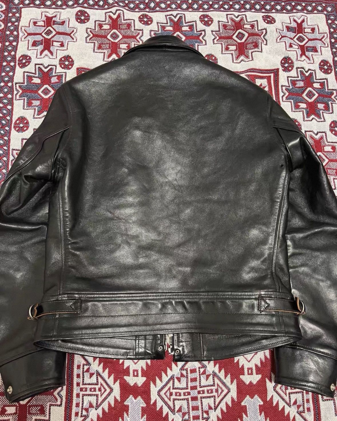 Freewheelers Freewheelers wooden box Mulholland Drive horse leather coat Size US S / EU 44-46 / 1 - 2 Thumbnail