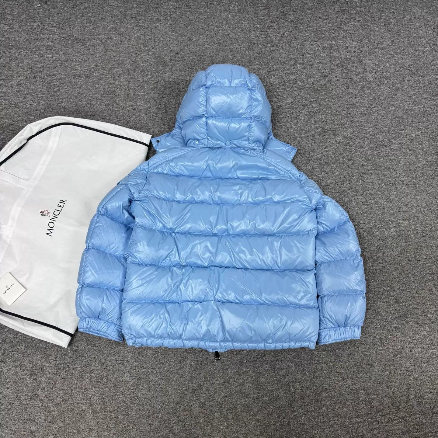 Moncler Moncler Women's Maire Sky Blue Glossy Down Jacket Size 3 Size L / US 10 / IT 46 - 2 Thumbnail