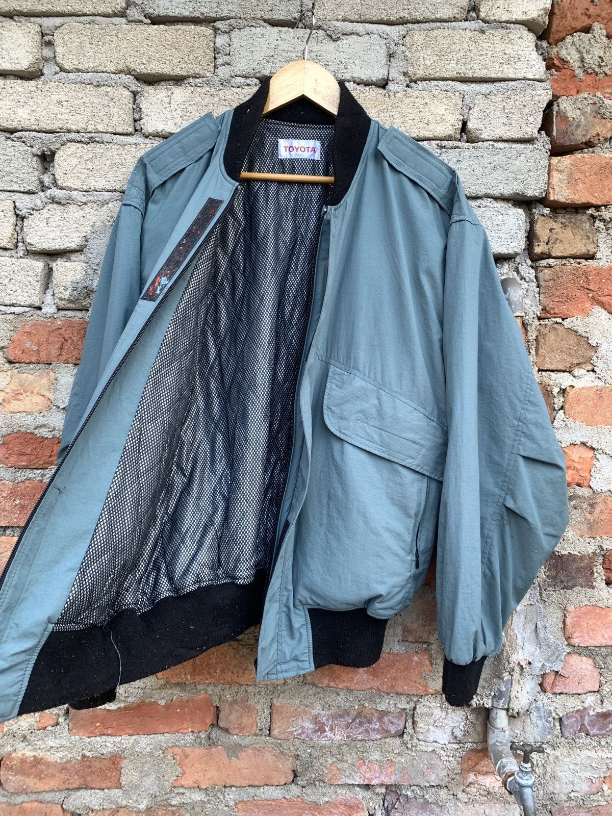 Toyo Enterprises Vintage Toyota ToyoPet Yokohama Bomber Jacket Size US L / EU 52-54 / 3 - 16 Thumbnail
