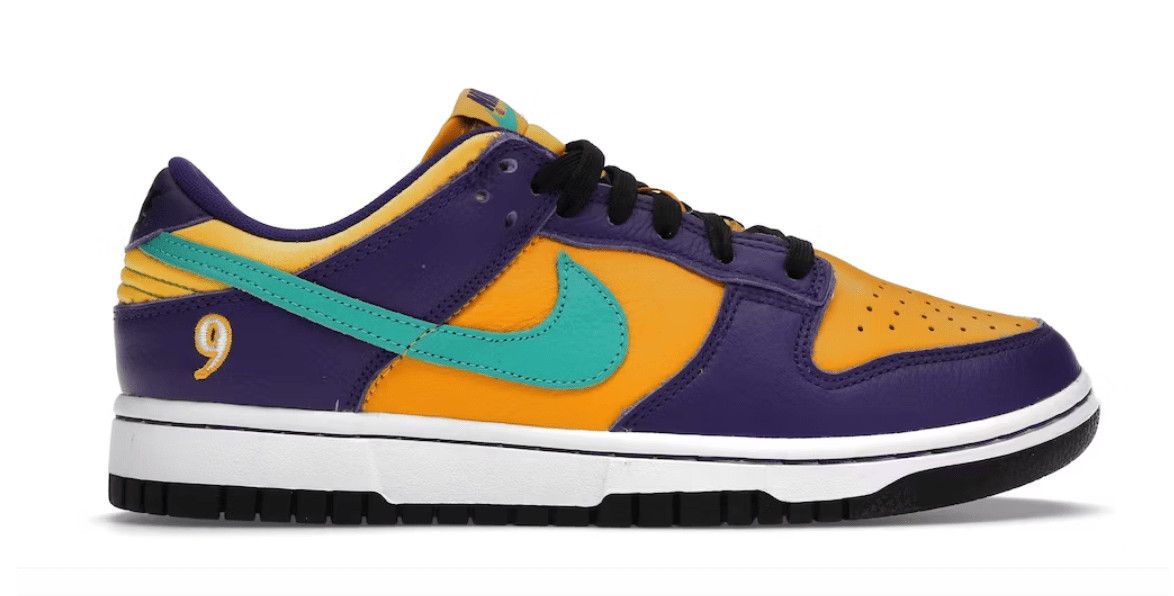 Nike Dunk Low LX Lisa Leslie (W) Size US 9.5 / IT 39.5 - 1 Thumbnail