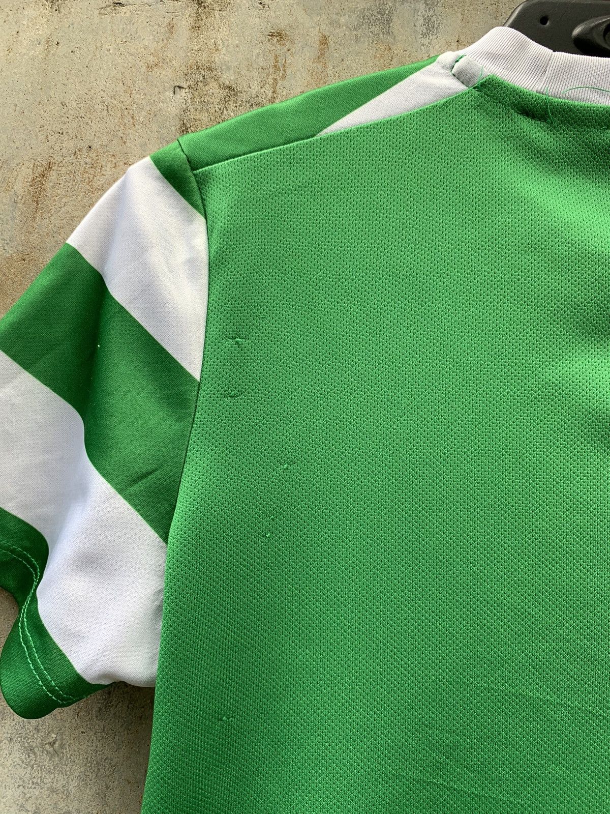 Umbro Umbro Template Celtic Football Jersey Size L / US 10 / IT 46 - 7 Thumbnail