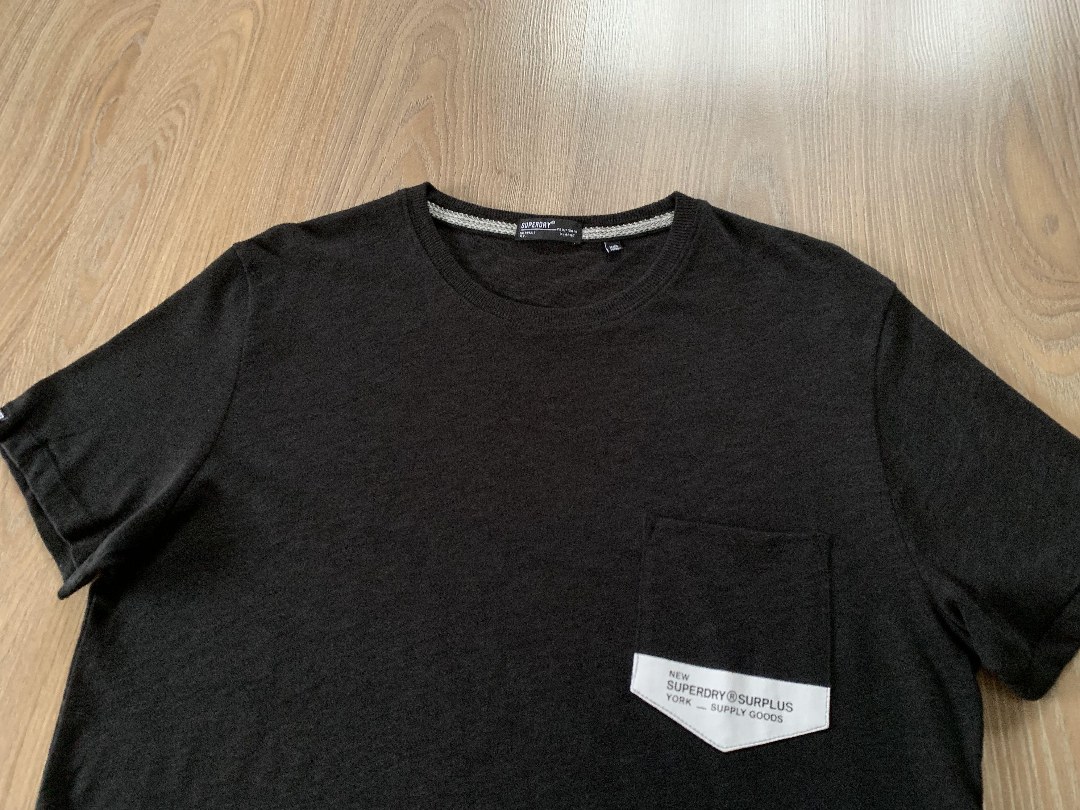 Japanese Brand × Superdry Superdry Black Cotton Pocket T Shirt Size US XL / EU 56 / 4 - 4 Thumbnail