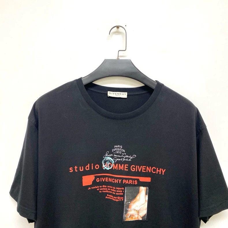 Givenchy Givenchy Classic Short Sleeve T-Shirt with Big Slogan Desi Size US XXL / EU 58 / 5 - 3 Thumbnail