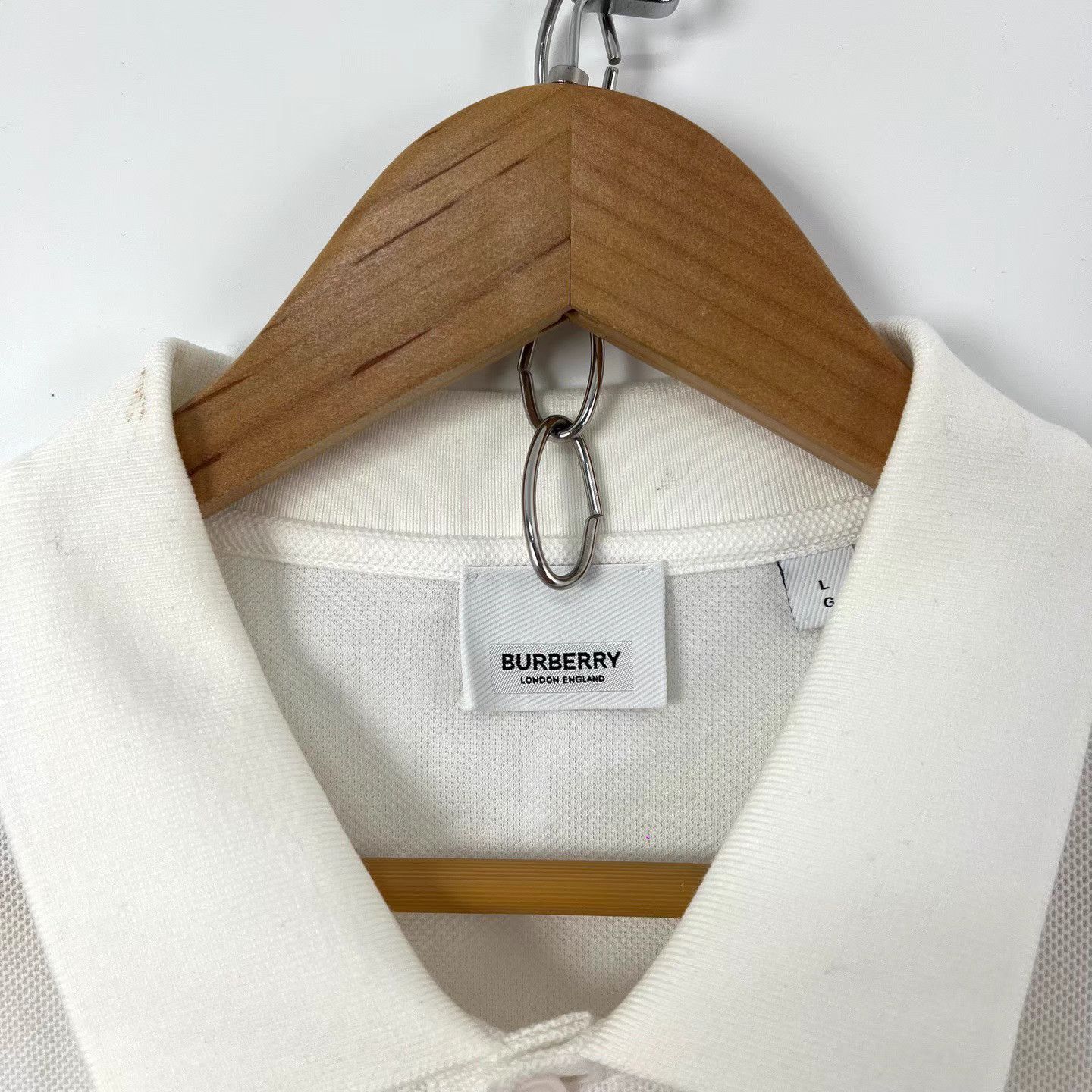 Burberry Burberry TB Equestrian Logo Embroidered Polo Shirt K12 Size US L / EU 52-54 / 3 - 3 Thumbnail