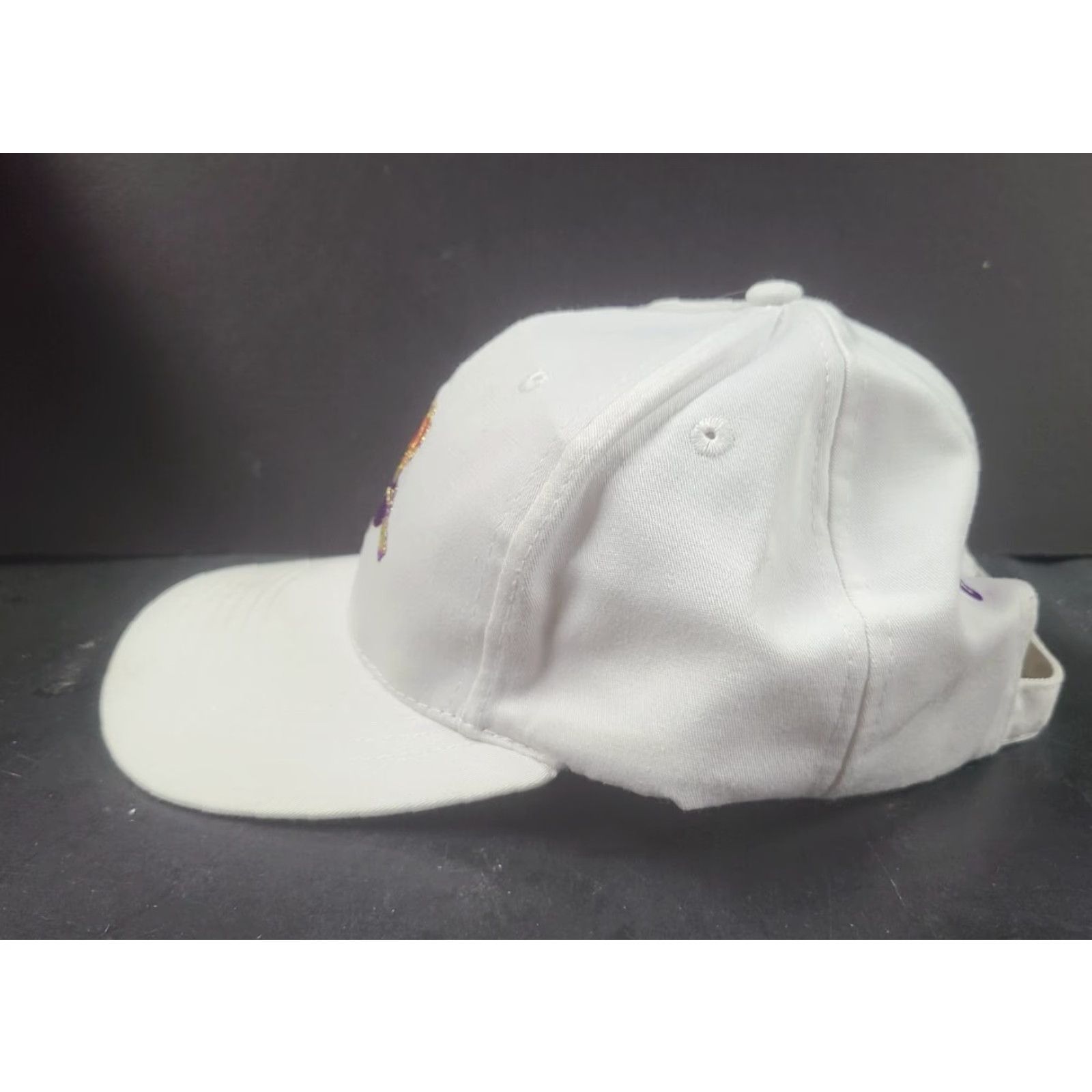 Vintage VINTAGE Crown Royal Alcohol Promo Strapback Hat White Crown Embroidered Crown Royal USA 90s Men Adjustable Knit Cap Size ONE SIZE - 4 Thumbnail