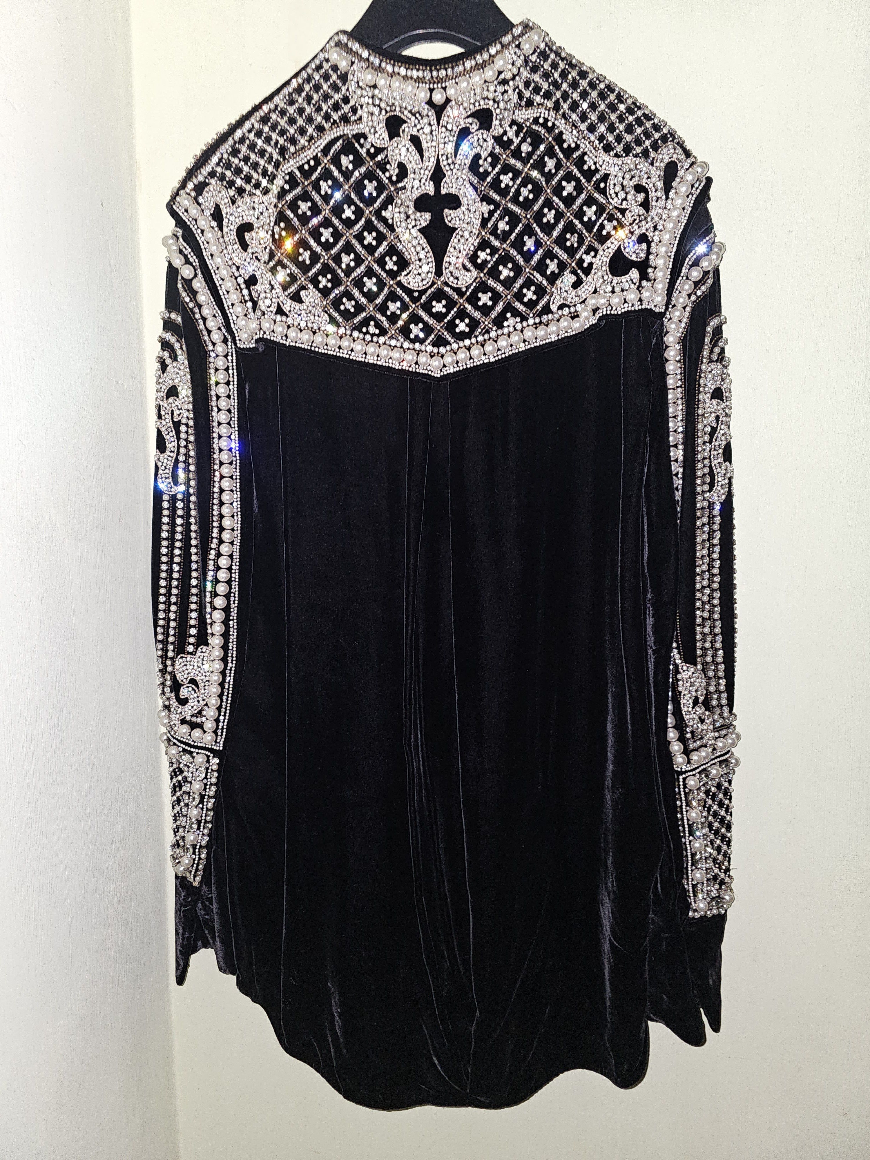Balmain Balmain super rare 12FW baroque pearl embellished blouse Size US XS / EU 42 / 0 - 2 Thumbnail