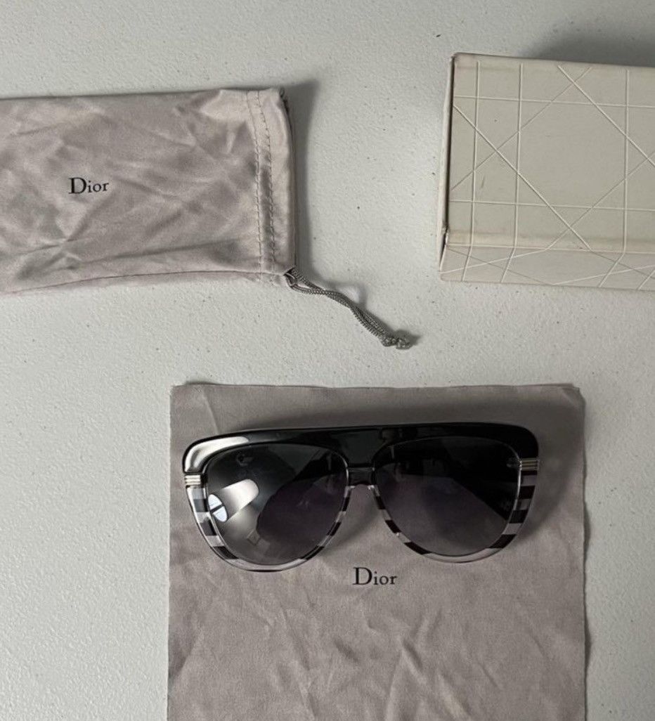 Dior 2000s Christian Dior Dark Blue Stripe Cat-Eye Sunglasses Size ONE SIZE - 2 Thumbnail