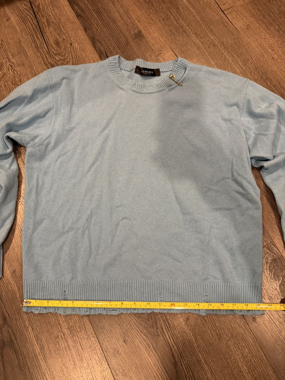 Versace Blue 95% Cashmere Versace Sweater Gold Paperclip Accent! Size US S / EU 44-46 / 1 - 1 Thumbnail
