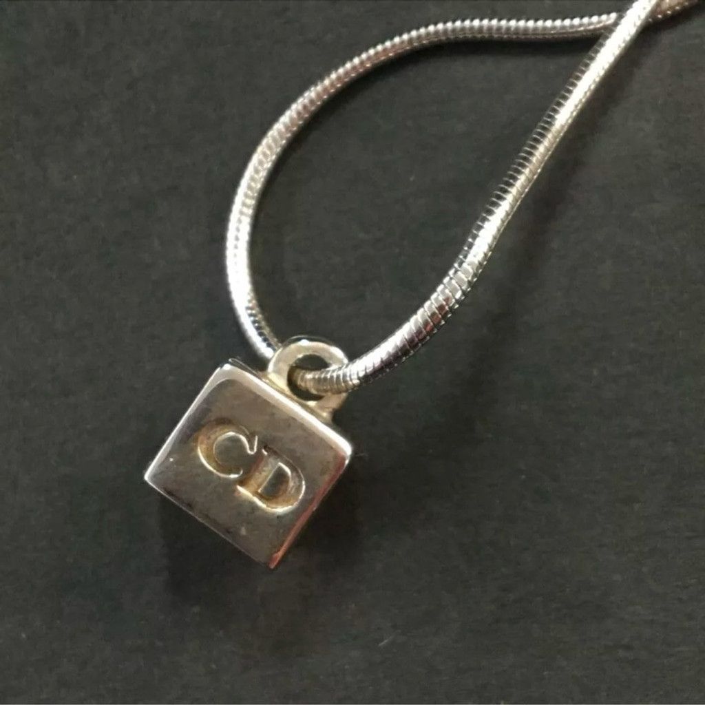 Dior Rare Silver Dior CD necklace excellent vintage condition Size ONE SIZE - 3 Thumbnail