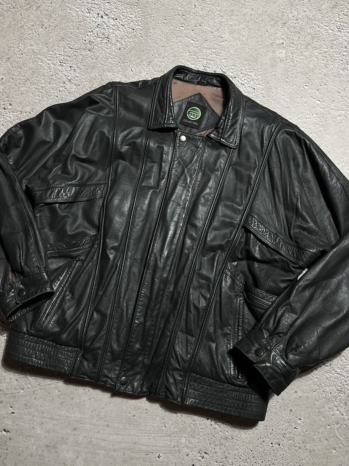 Genuine Leather × Vintage Vintage Black Leather Jacket Oversized 90s Biker Style Size US L / EU 52-54 / 3 - 5 Thumbnail