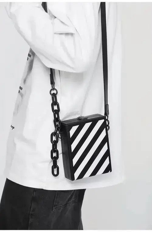 Pu Leather Diagonal Stripe Shoulder Box Bag in Black, Men's