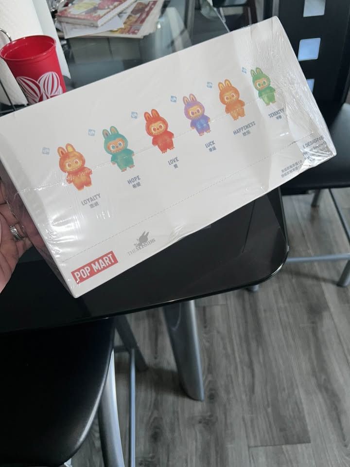 POP MART Labubu box of 6 Size US XXS / EU 40 - 2 Thumbnail