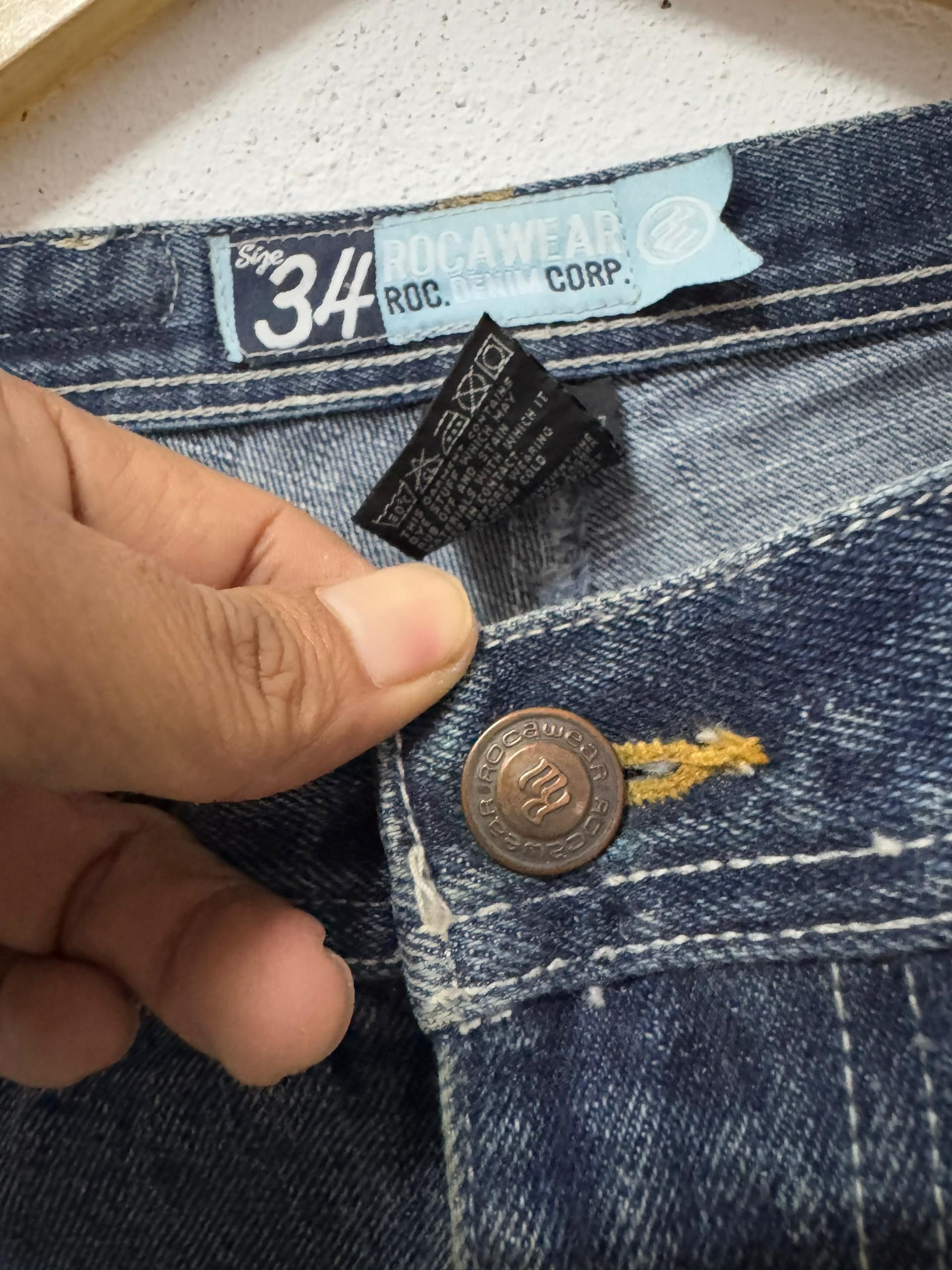 Rocawear Rocawear y2k jeans nice design Size US 34 / EU 50 - 11 Thumbnail
