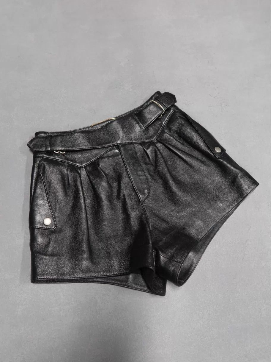 Saint Laurent Paris SAINT LAURENT Women's Black Sheepskin Shorts 34 Size 25" / US 0 / IT 36 - 1 Thumbnail