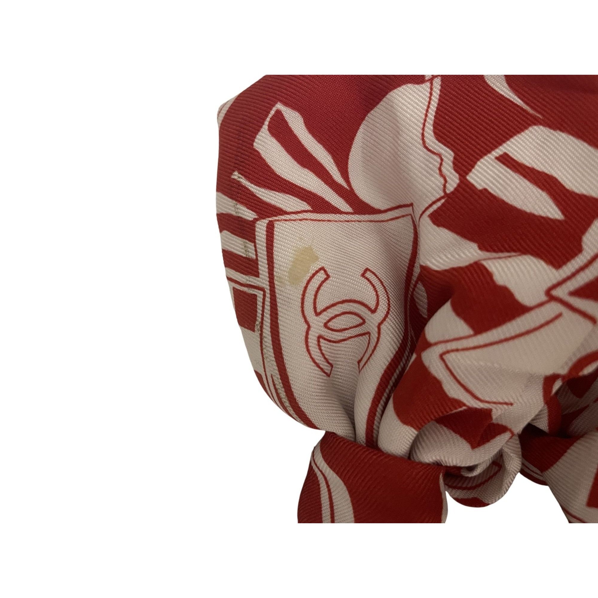 Chanel Chanel Red & White Logo Silk Hair Scrunchie Set Size ONE SIZE - 3 Thumbnail