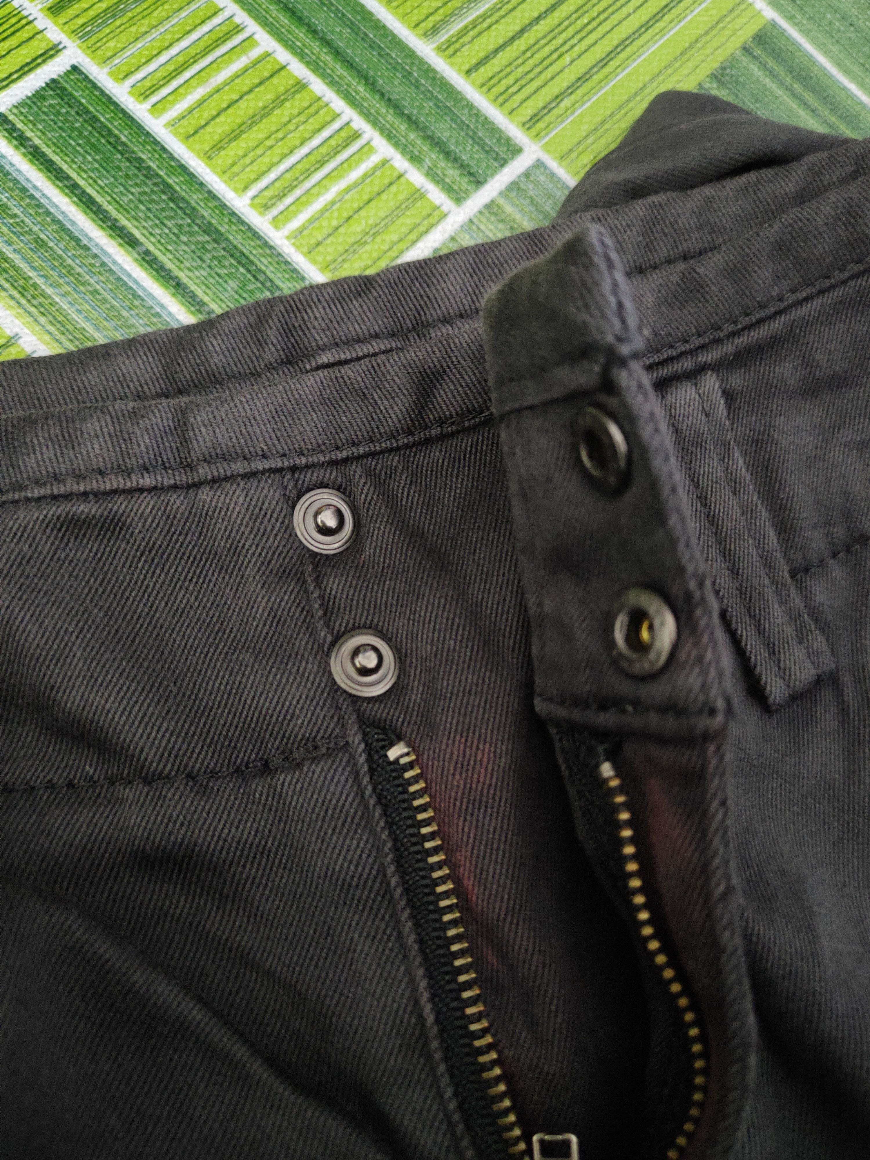 Japanese Brand DL Des Pres Black Multipocket Cargo Pants #2421 Size 26" / US 2 / IT 38 - 15 Thumbnail