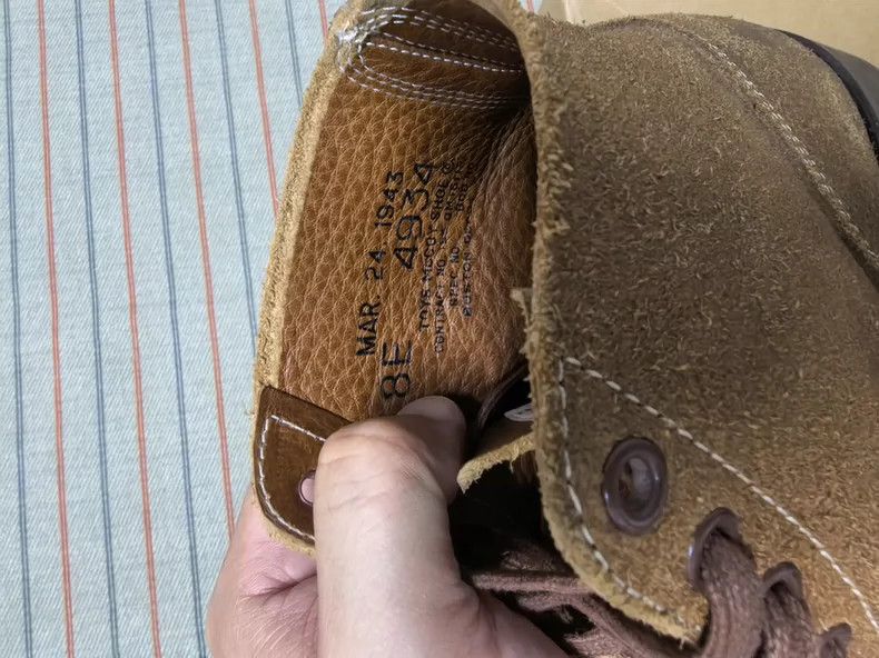 TOYS McCOY TOYS McCoy M43 escape boots, MaQuinn suede sand Size US 8 / EU 41 - 6 Thumbnail