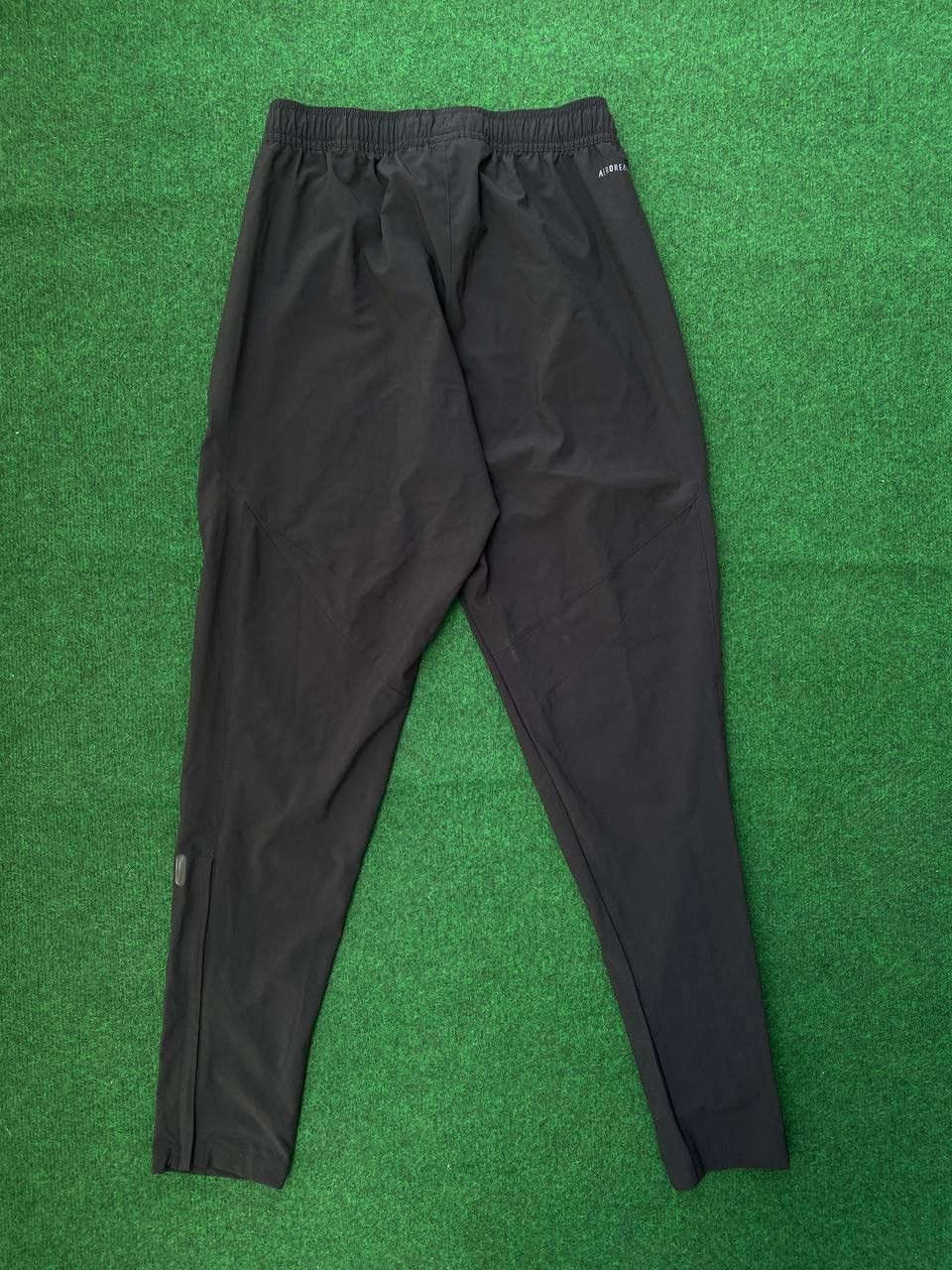 Adidas training pants/tracksuits Adidas x Real Madrid 24/25 men's S Size US 30 / EU 46 - 3 Thumbnail