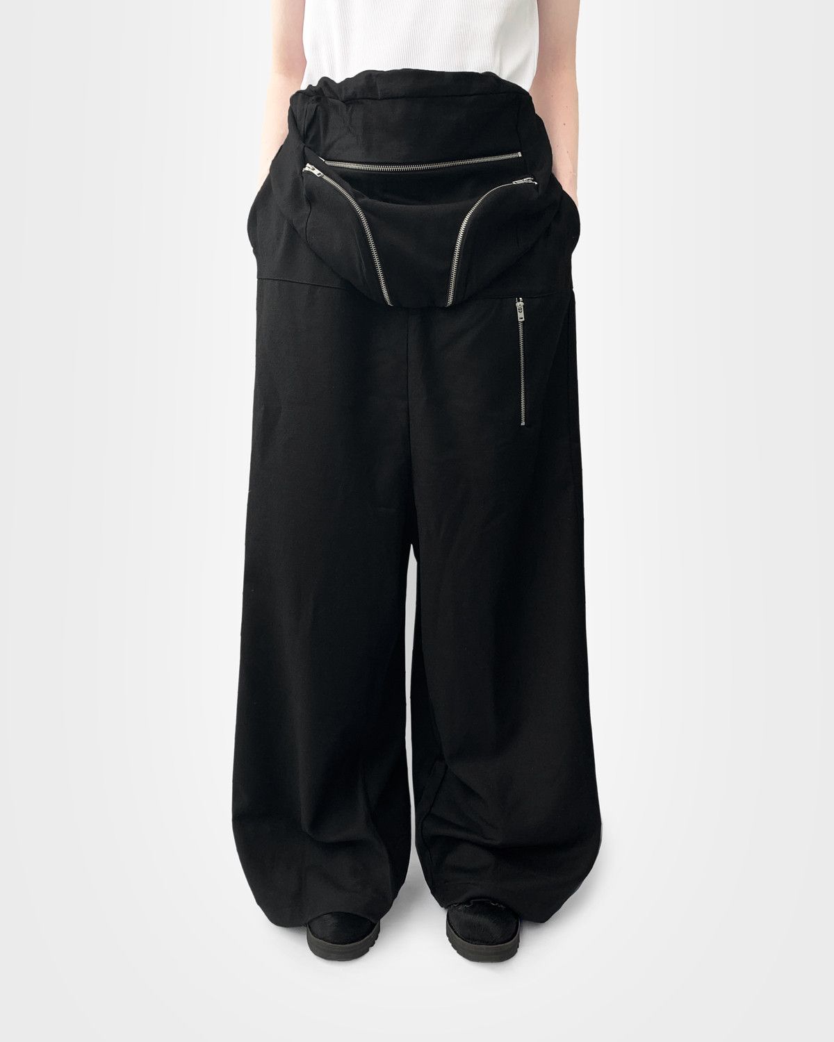 Per Gotesson Per Gotesson, SS21 Bumbag Relaxed Trousers Size US 32 / EU 48 - 5 Thumbnail