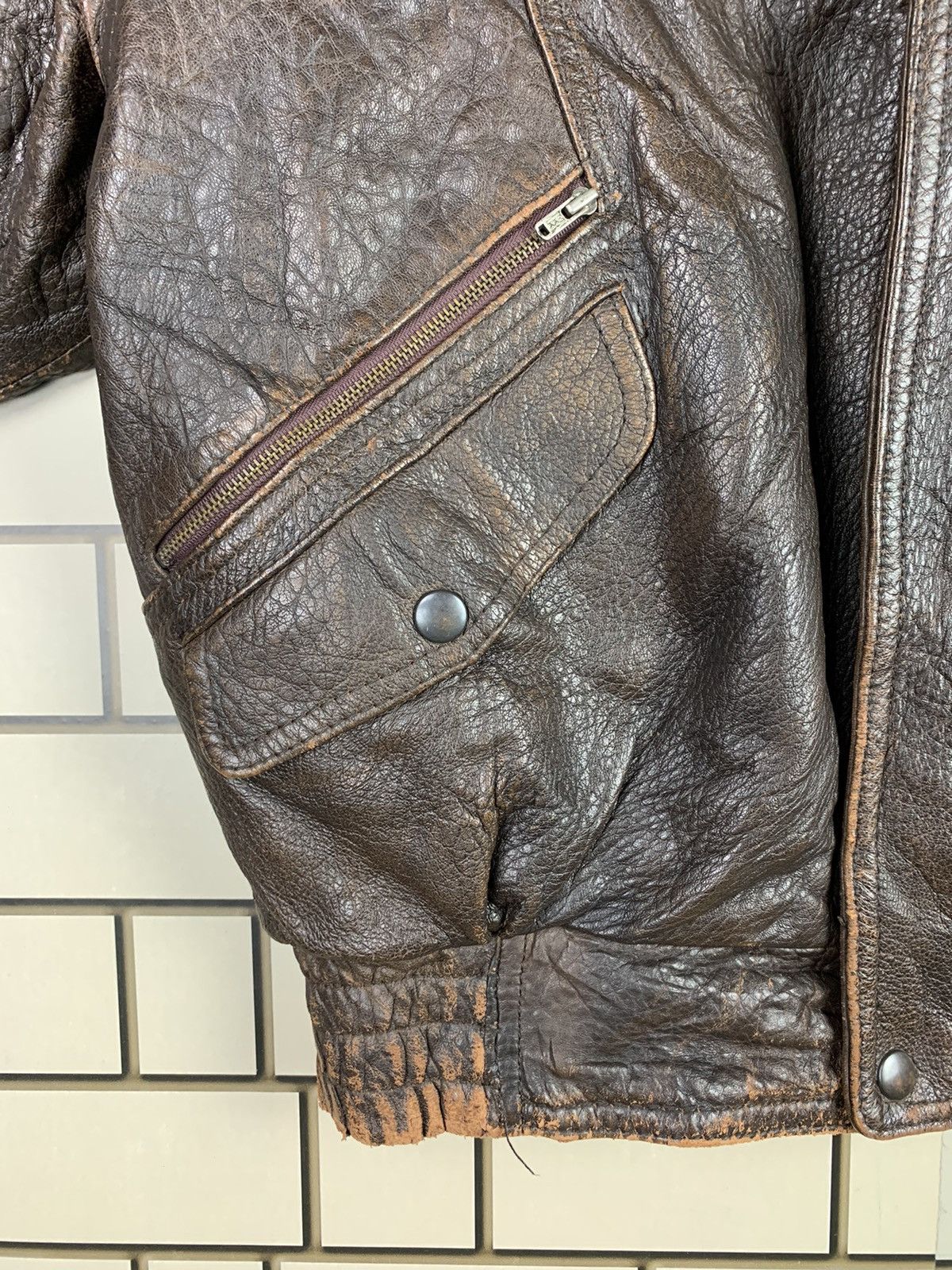 Vintage Vintage 90s Robo Leather Bomber Jacket Size US M / EU 48-50 / 2 - 11 Thumbnail
