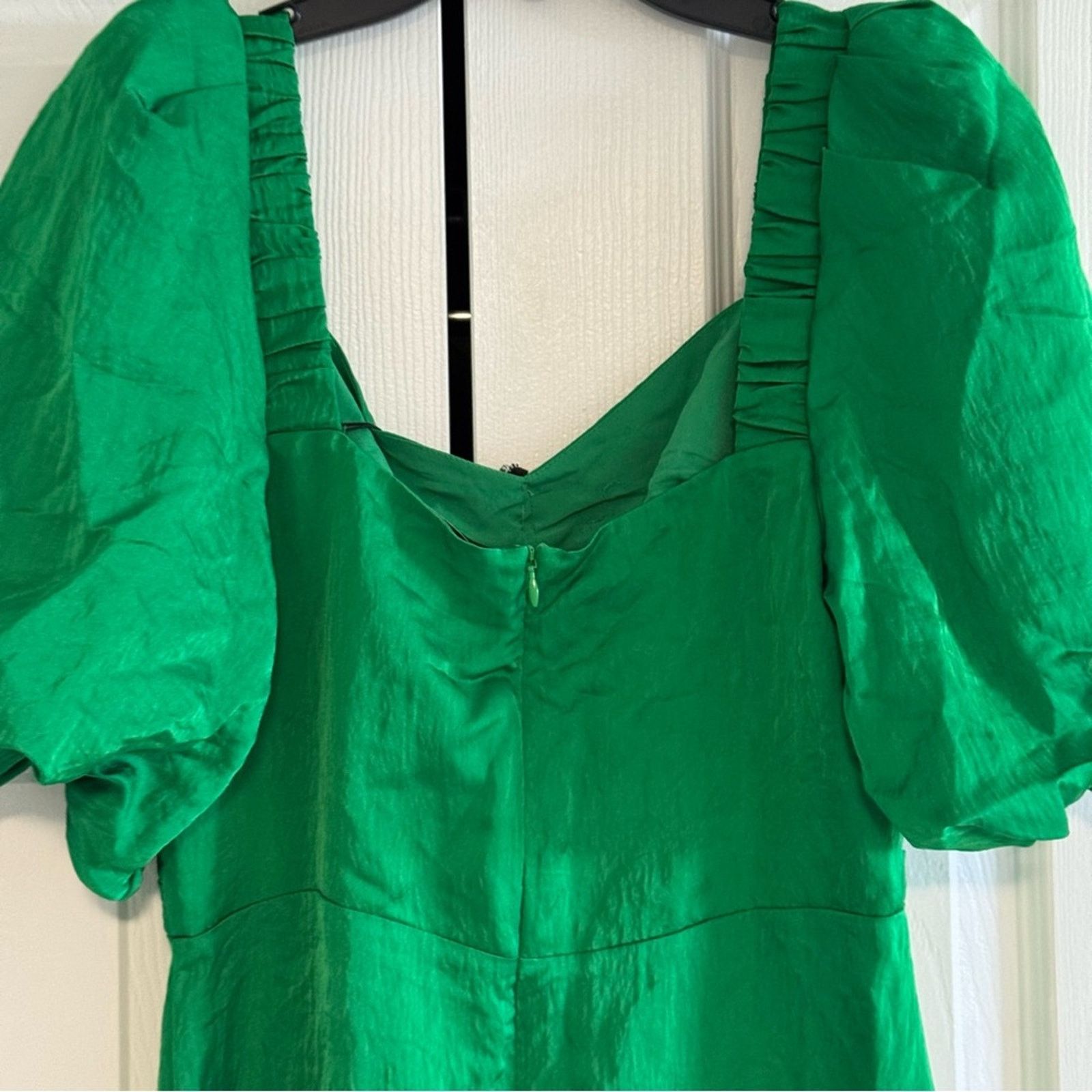 Sandro NWT! Sandro Elegant Green Puff Sleeve Dress, Size 40 Size M / US 6-8 / IT 42-44 - 9 Thumbnail