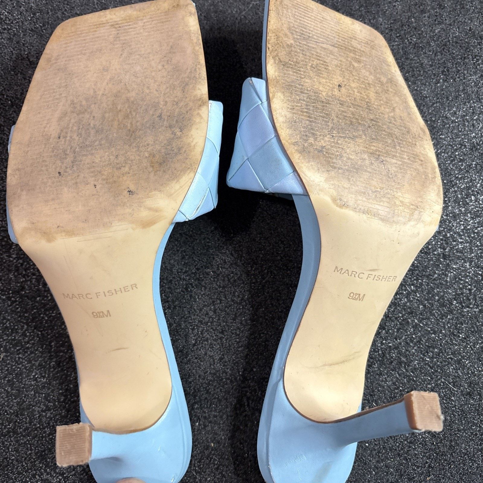 Marc Fisher Marc Fisher Darasa light natural quilted heel Size US 7.5 / IT 37.5 - 7 Thumbnail