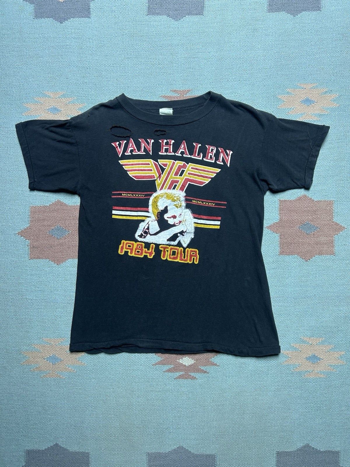 Vintage Vtg 80s graphic t shirt Van Halen 1984 tour concert band M Size US M / EU 48-50 / 2 - 1 Thumbnail