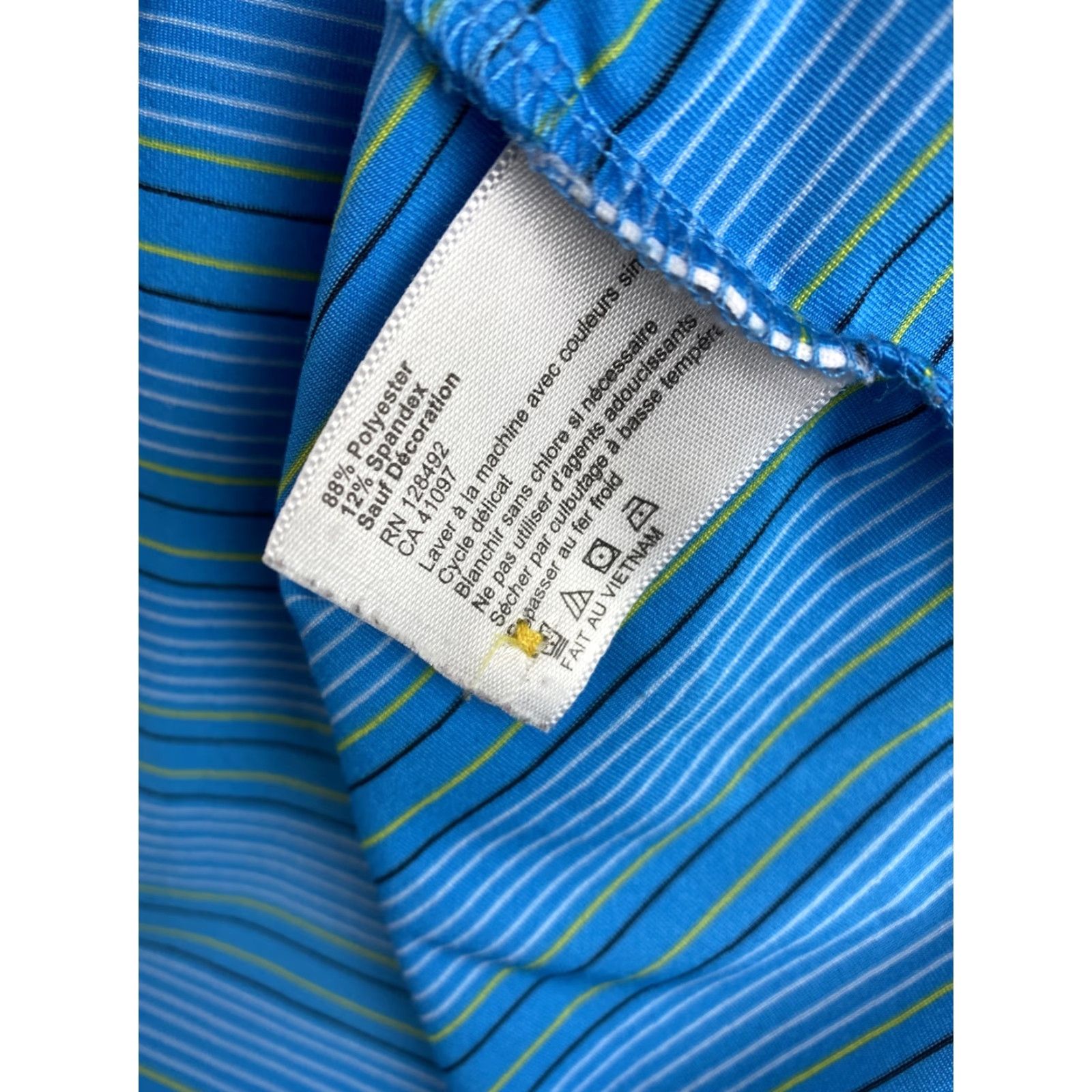 Vintage VINTAGE Greg Norman Play Dry Polo Blue L Men Collared Golf Shirt USA 88-42 Size US L / EU 52-54 / 3 - 6 Thumbnail