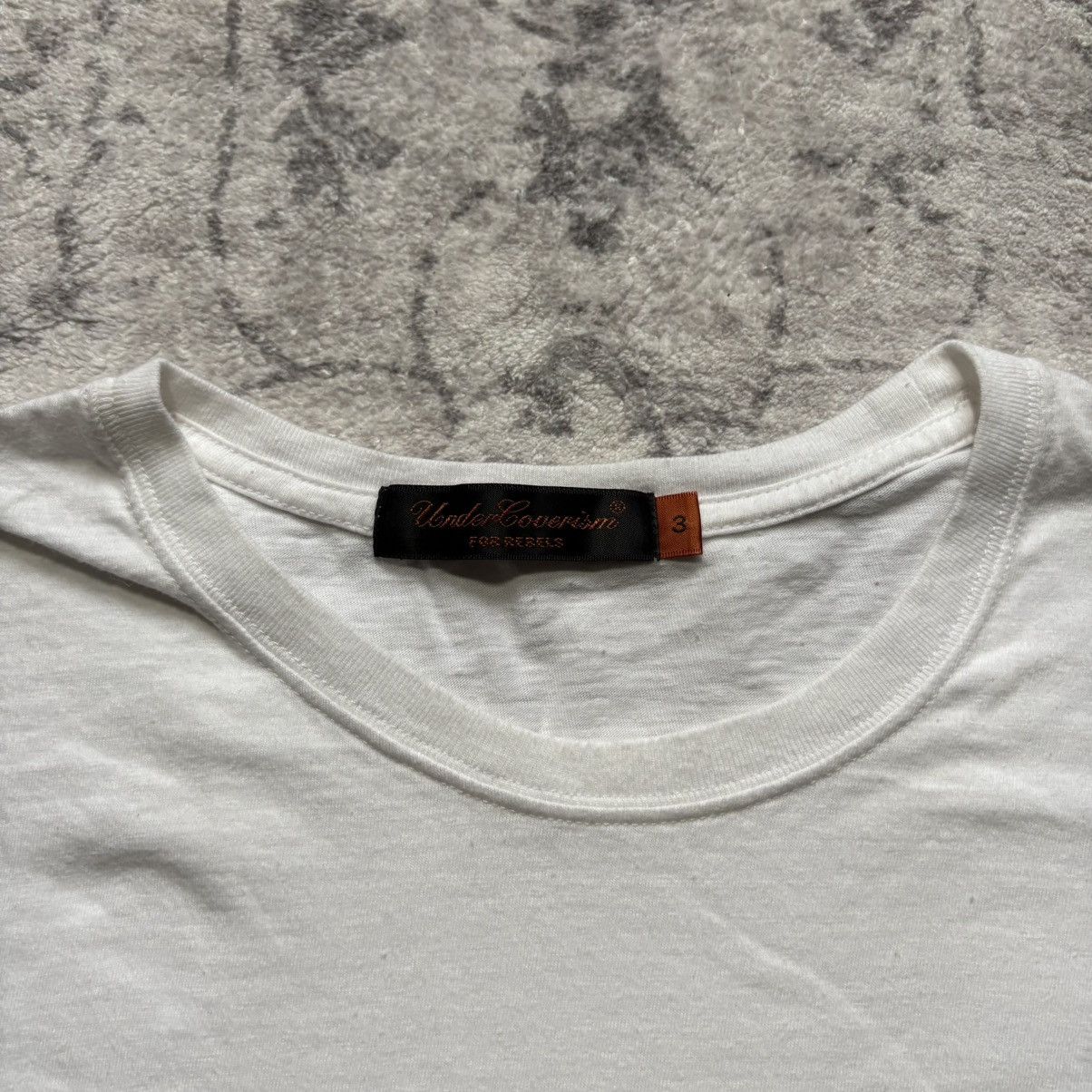 Undercover Undercover AW06 Guruguru “BBV” Graphic T-Shirt | Size 3 Size US L / EU 52-54 / 3 - 3 Thumbnail