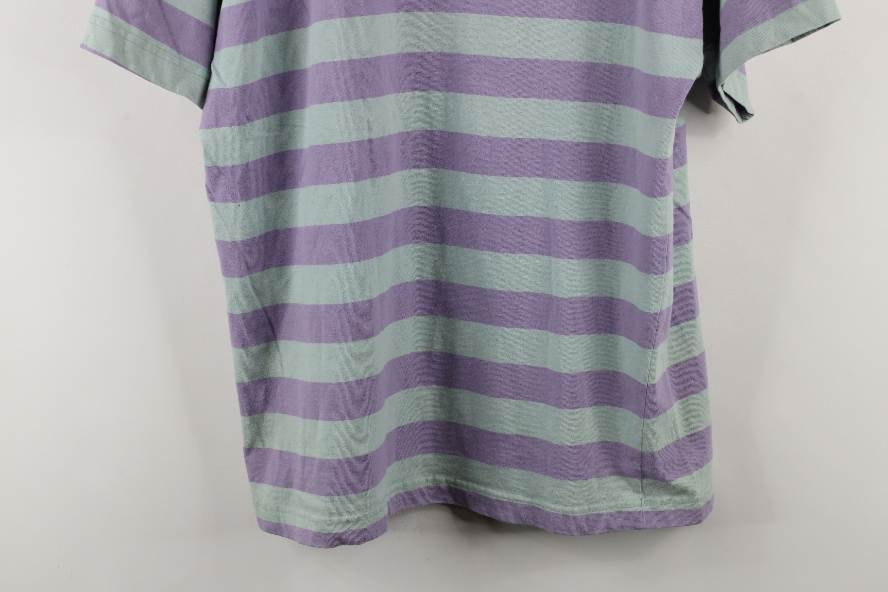 Guess × Vintage Vintage 90s Guess Jeans USA T-Shirt Pastel Purple Mint USA Size US M / EU 48-50 / 2 - 14 Thumbnail