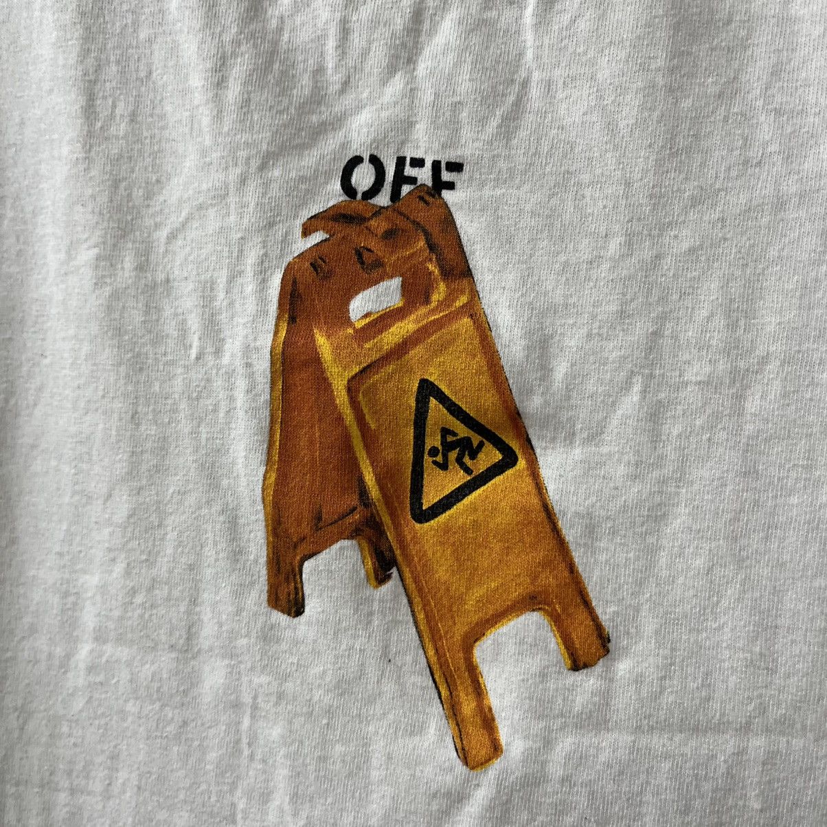 Off White T-shirt Big Logo