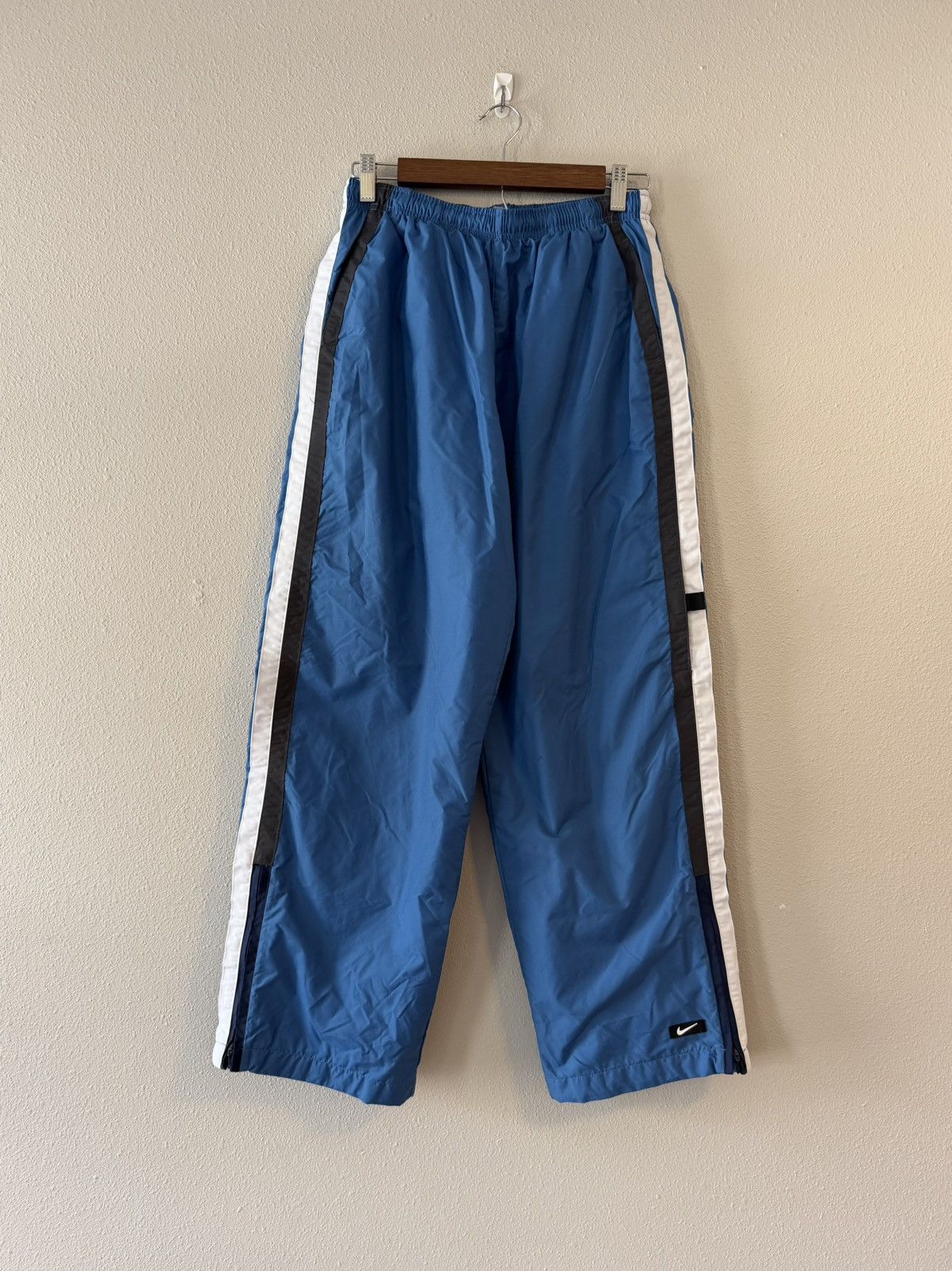 vtg y2k nike baggy light blue nylon track pants
