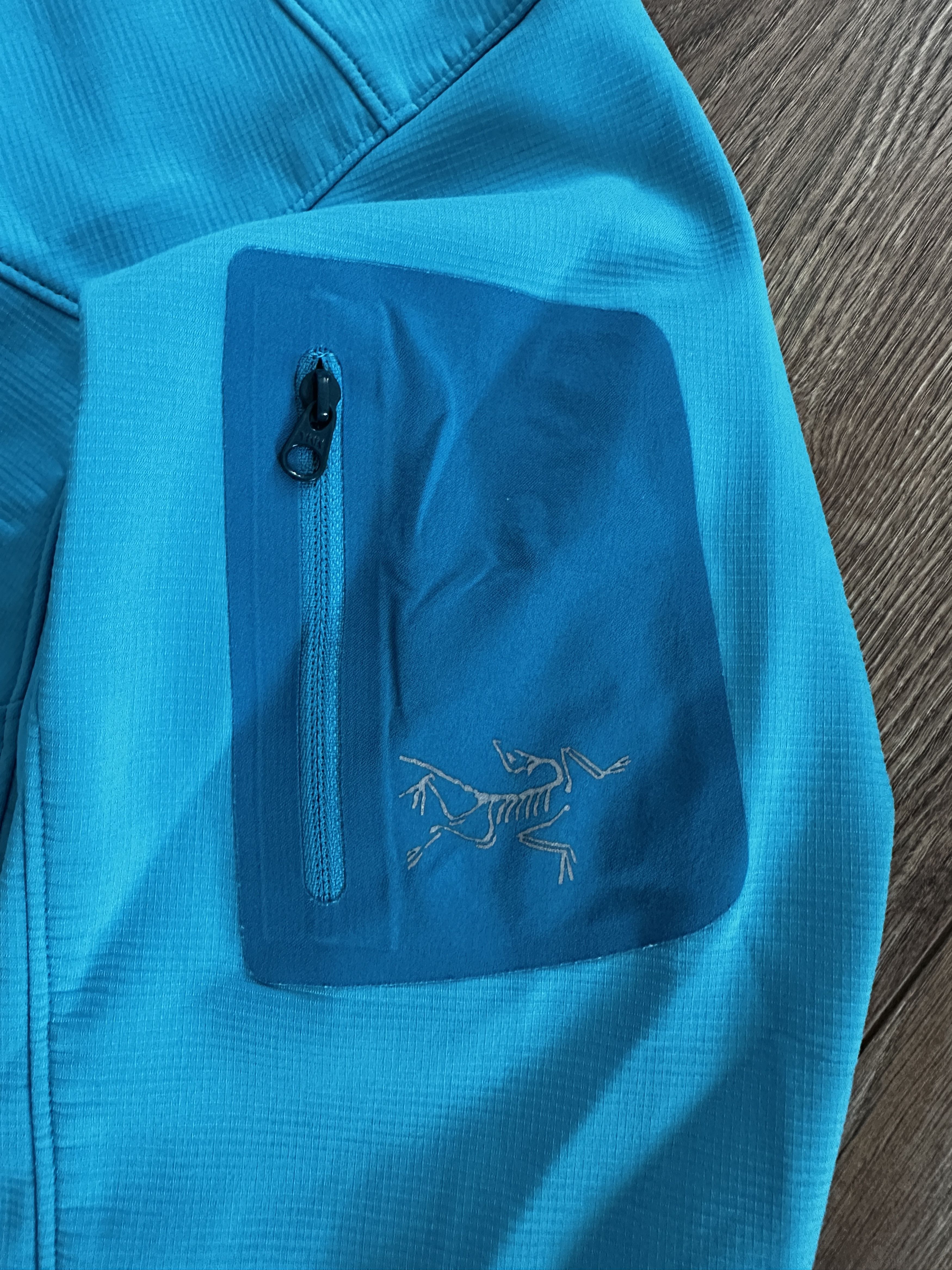 Arc'teryx Arcteryx Epsilon AR Women's Softshell Turquoise Outdoor Size L / US 10 / IT 46 - 3 Thumbnail
