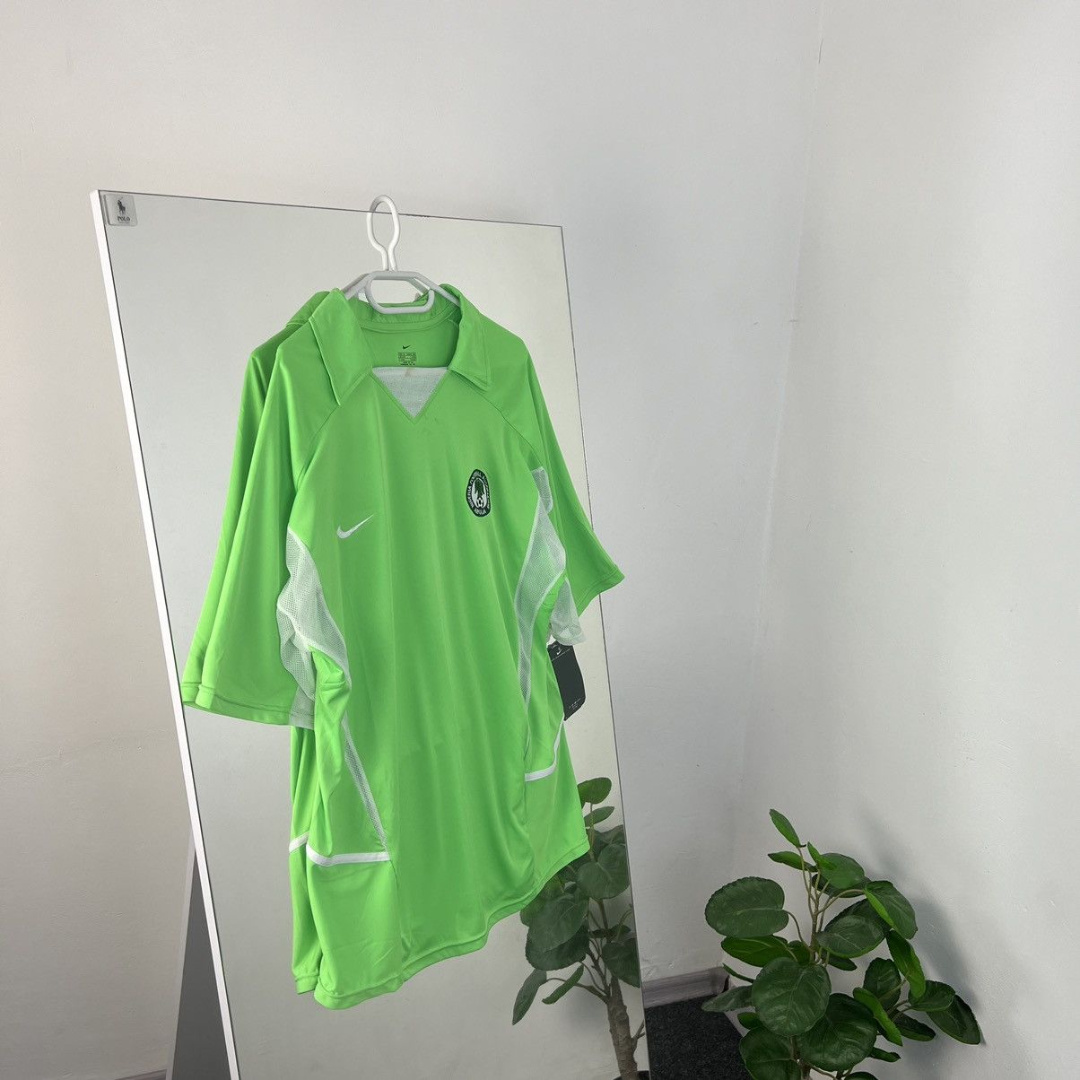 Nike Vintage 2000s Nike Nigeria With Tags Soccer Jersey T-Shirt Size US XL / EU 56 / 4 - 1 Thumbnail