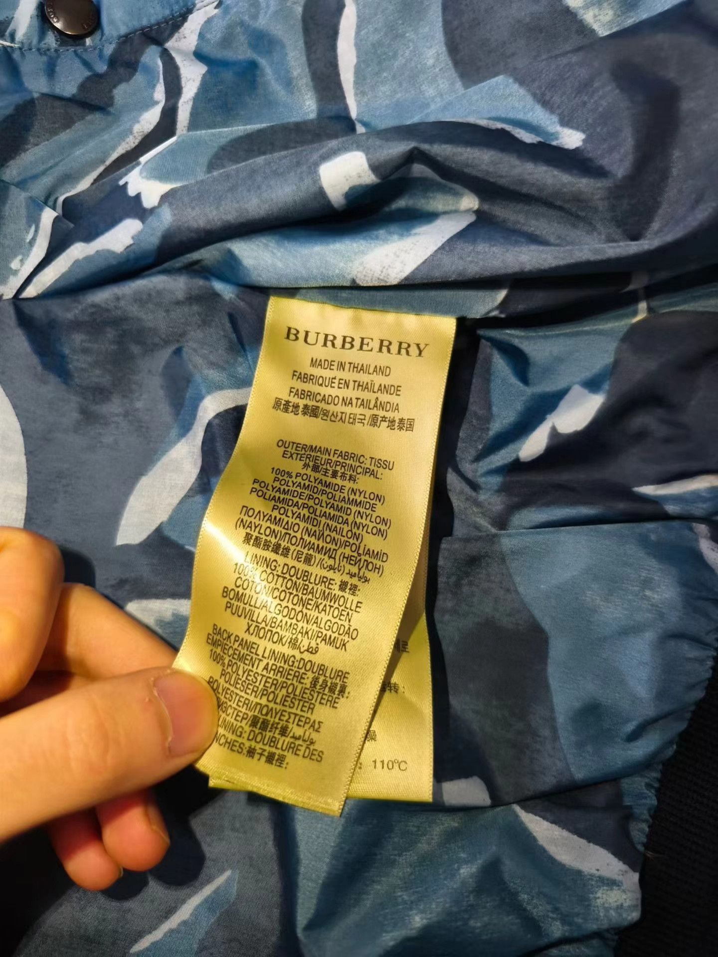 Burberry Burberry floral print bomber jacket Size US M / EU 48-50 / 2 - 4 Thumbnail