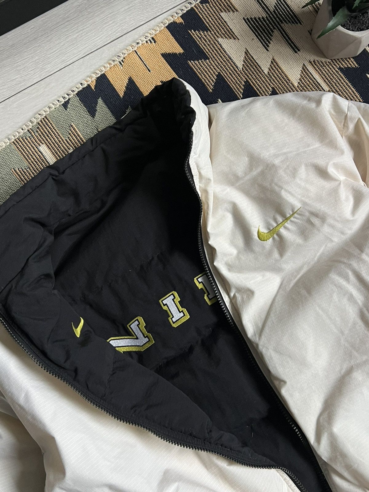 Nike Nike Vintage Y2k Two Side Puffer Reversible Down Jacket Size US M / EU 48-50 / 2 - 6 Thumbnail