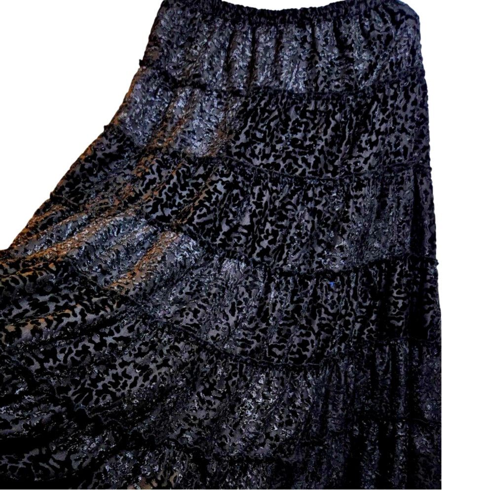 Other Roaman’s Black Tiered Velvet-Feel Skirt Size 14W Size 36" / US 14 / IT 50 - 3 Thumbnail